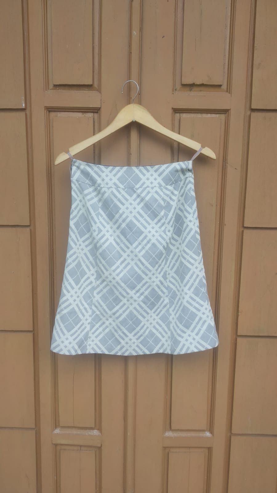 Burberry Vtg burberry skirt Size 28" / US 6 / IT 42 - 1 Thumbnail