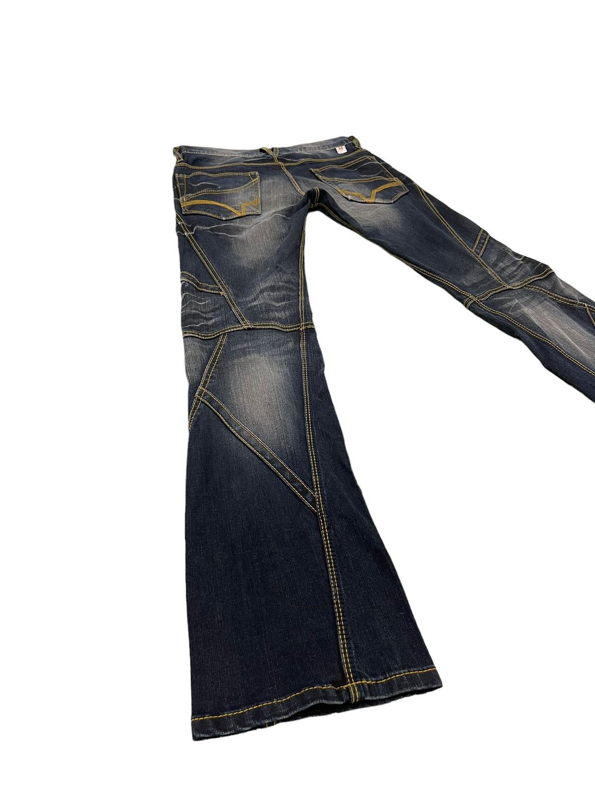 Japanese Brand Flare Jeans Hideaways Nicole Distress Low Rise Stretch 7🟦5 Size US 31 - 12 Thumbnail