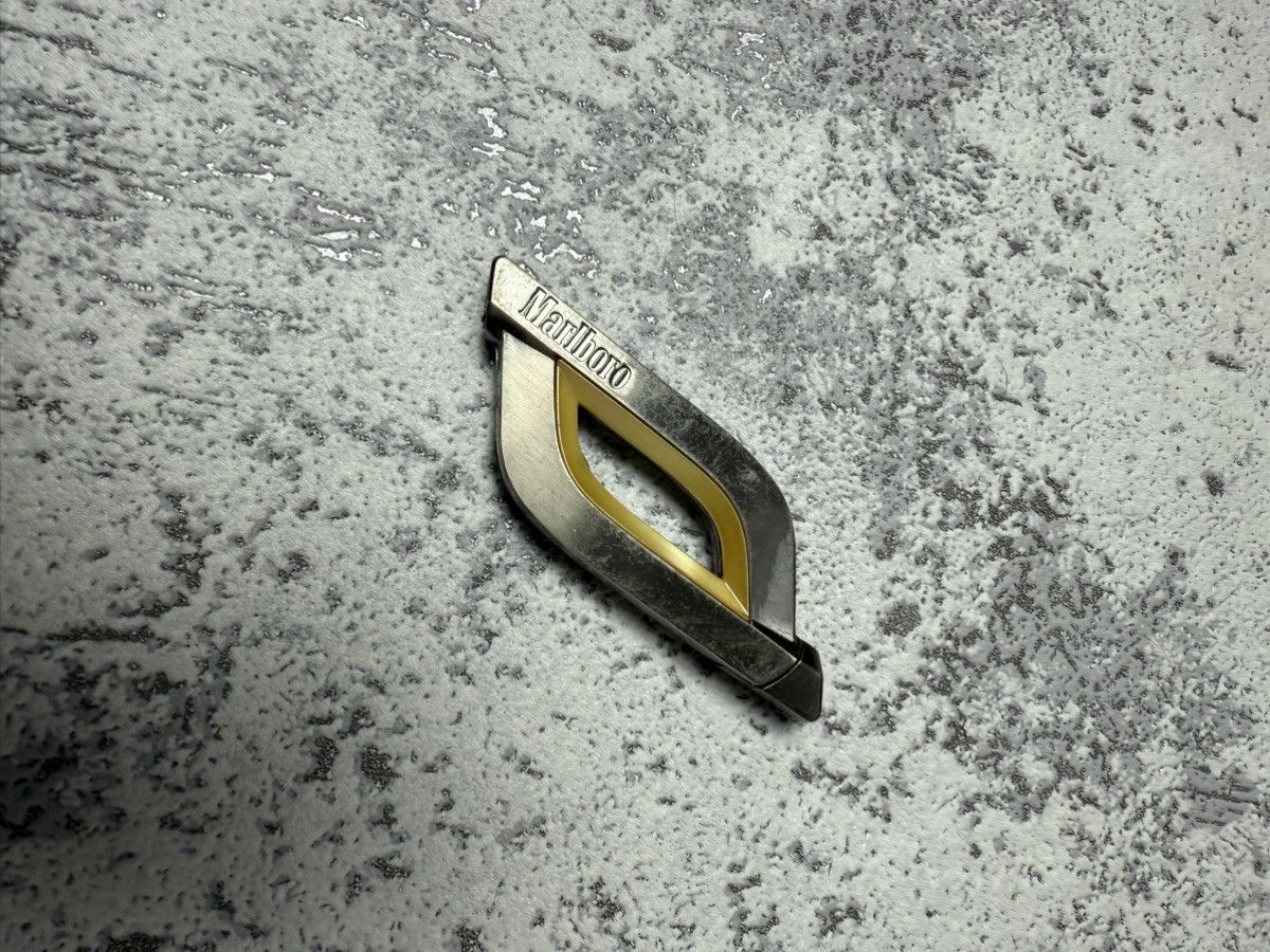 Marlboro Y2K ELEGANCE MARLBORO GEOMETRIC METAL PUNK ROCK LIGHTER Size ONE SIZE - 2 Thumbnail
