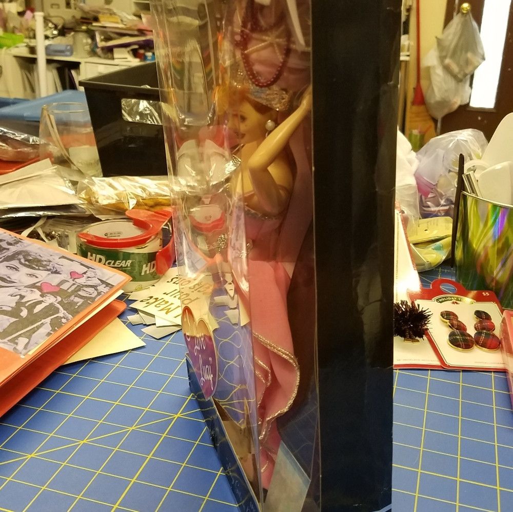 Other I Love Lucy Barbie Doll Episode 116 Lucy Gets in Pictures Size ONE SIZE - 8 Thumbnail