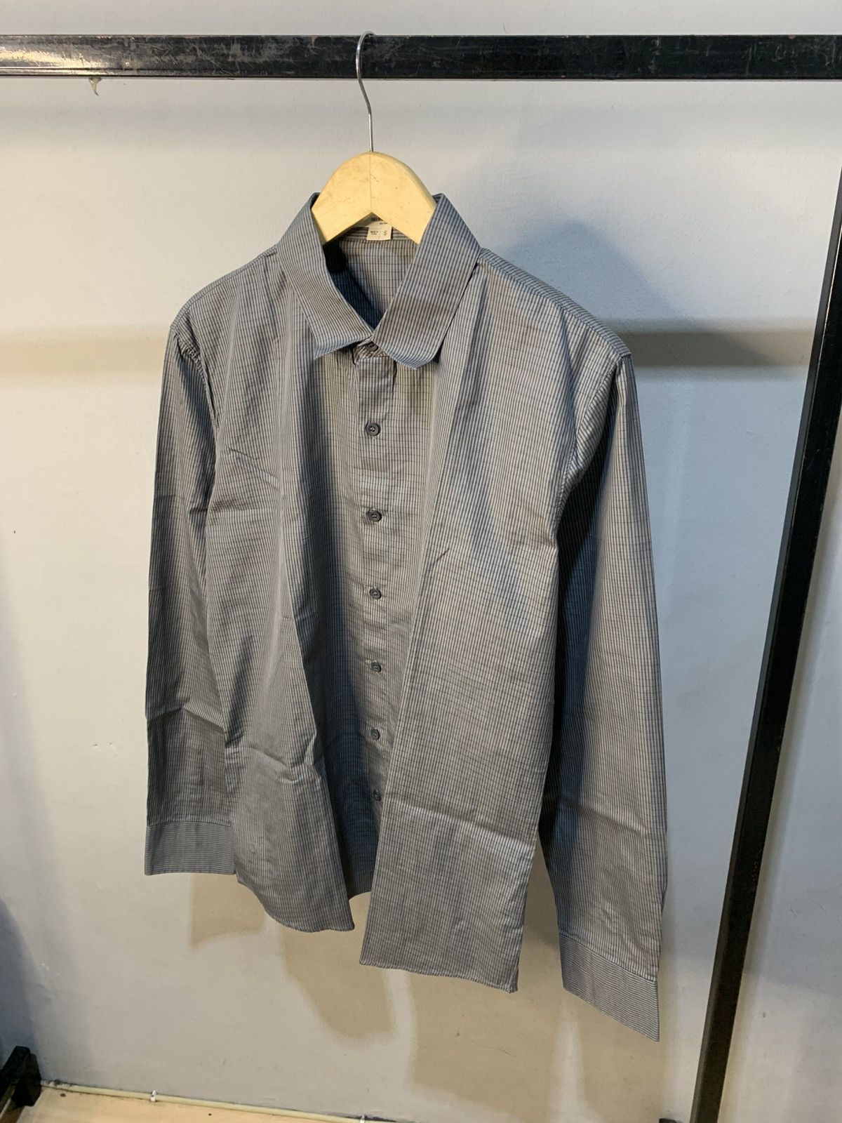 Helmut Lang Helmut Lang Button Ups Plaid Shirt Size US S / EU 44-46 / 1 - 1 Thumbnail