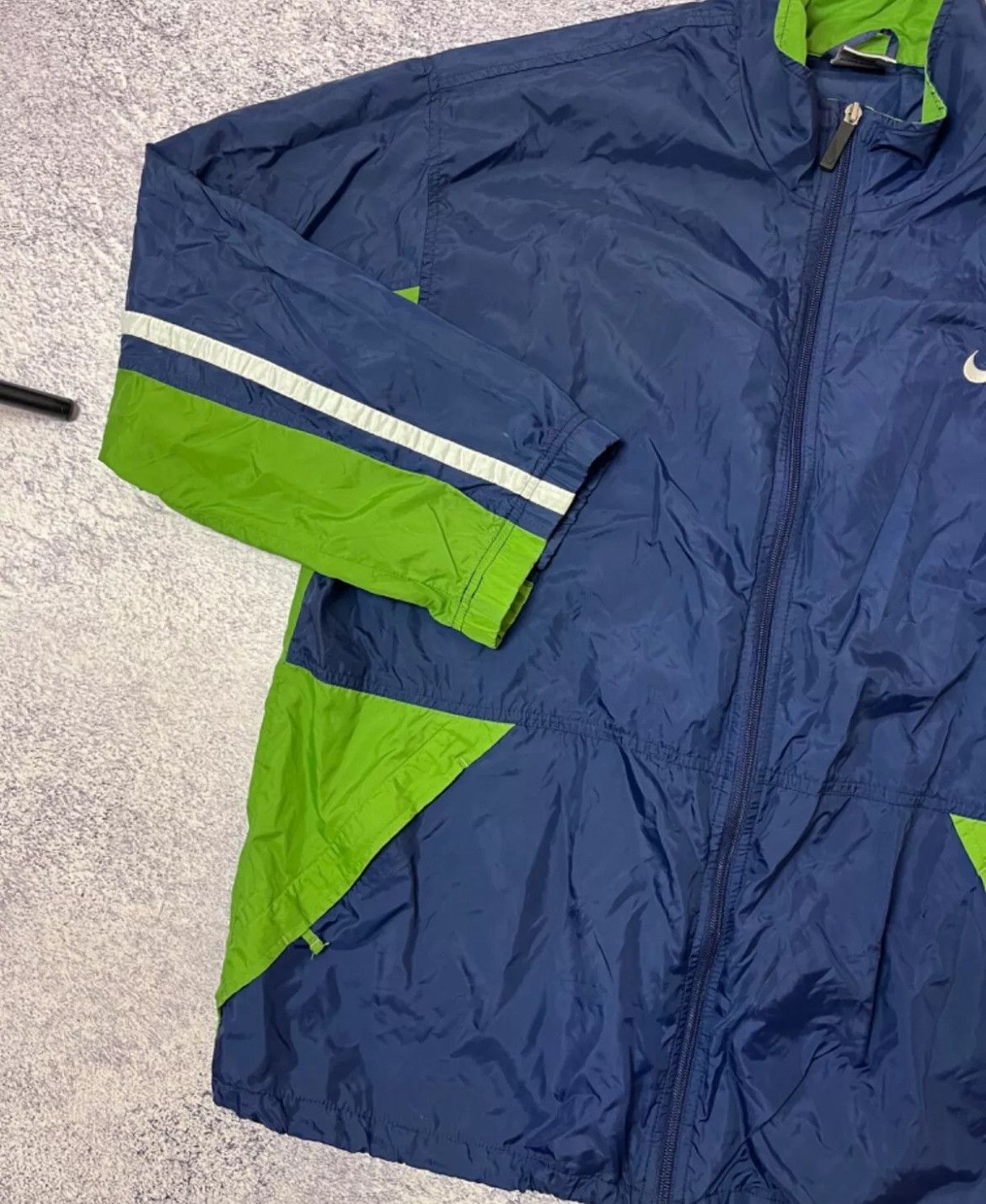 Nike × Vintage Men’s Vintage Light jacket Nike big logo size Xl y2k Size US XL / EU 56 / 4 - 6 Thumbnail