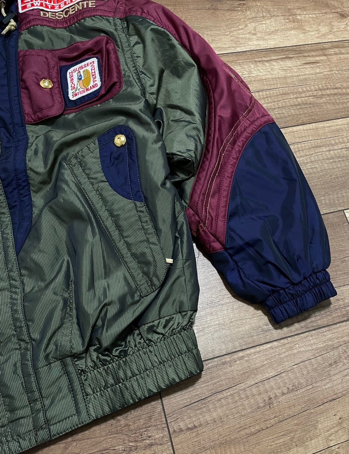 Descente Vintage Descente Suisse Switzerland Hockey Team Ski Jacket Size US M / EU 48-50 / 2 - 5 Thumbnail