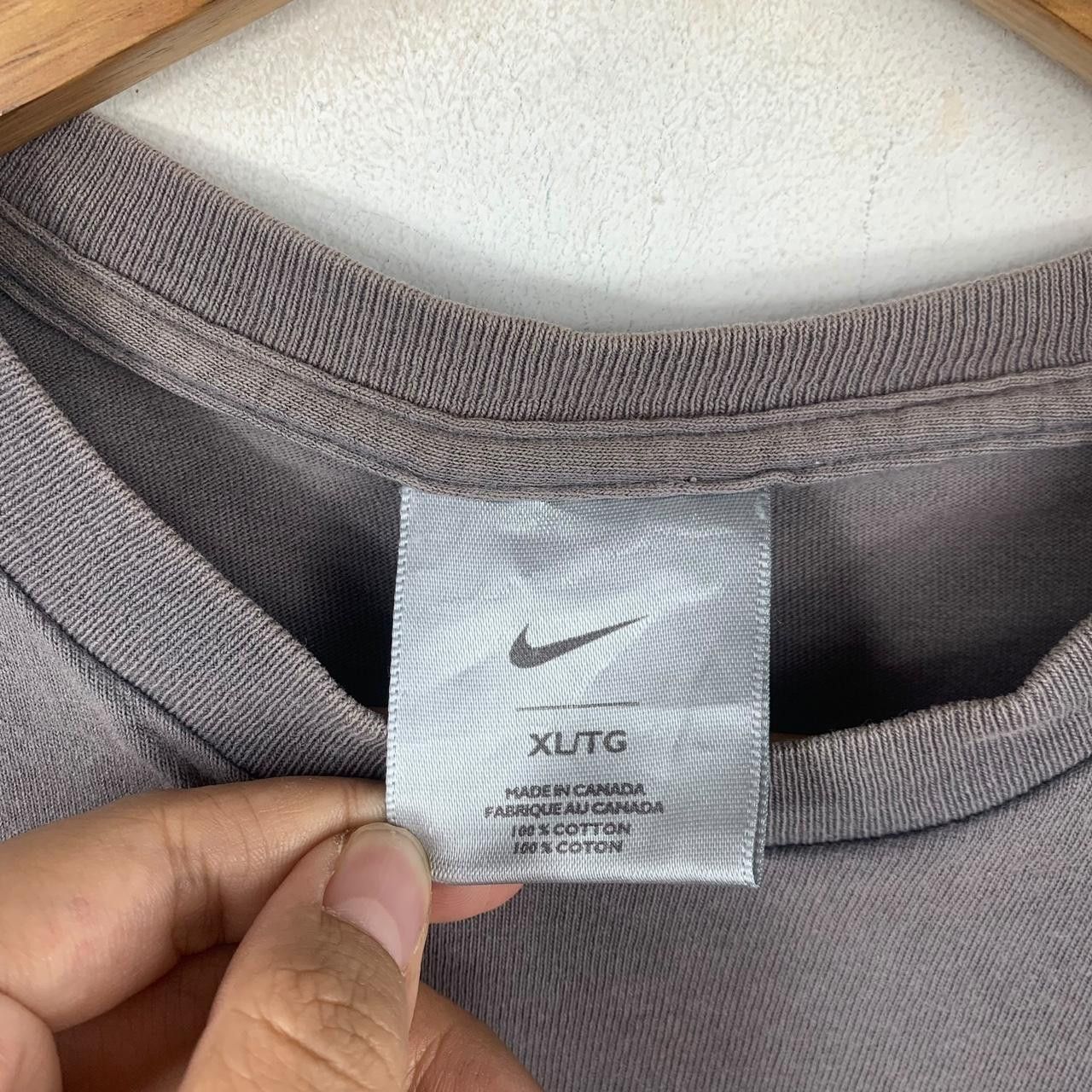 Nike Vintage NIKE SPORTSWEAR Embroidered Logo Tee Shirt Size US XL / EU 56 / 4 - 3 Thumbnail