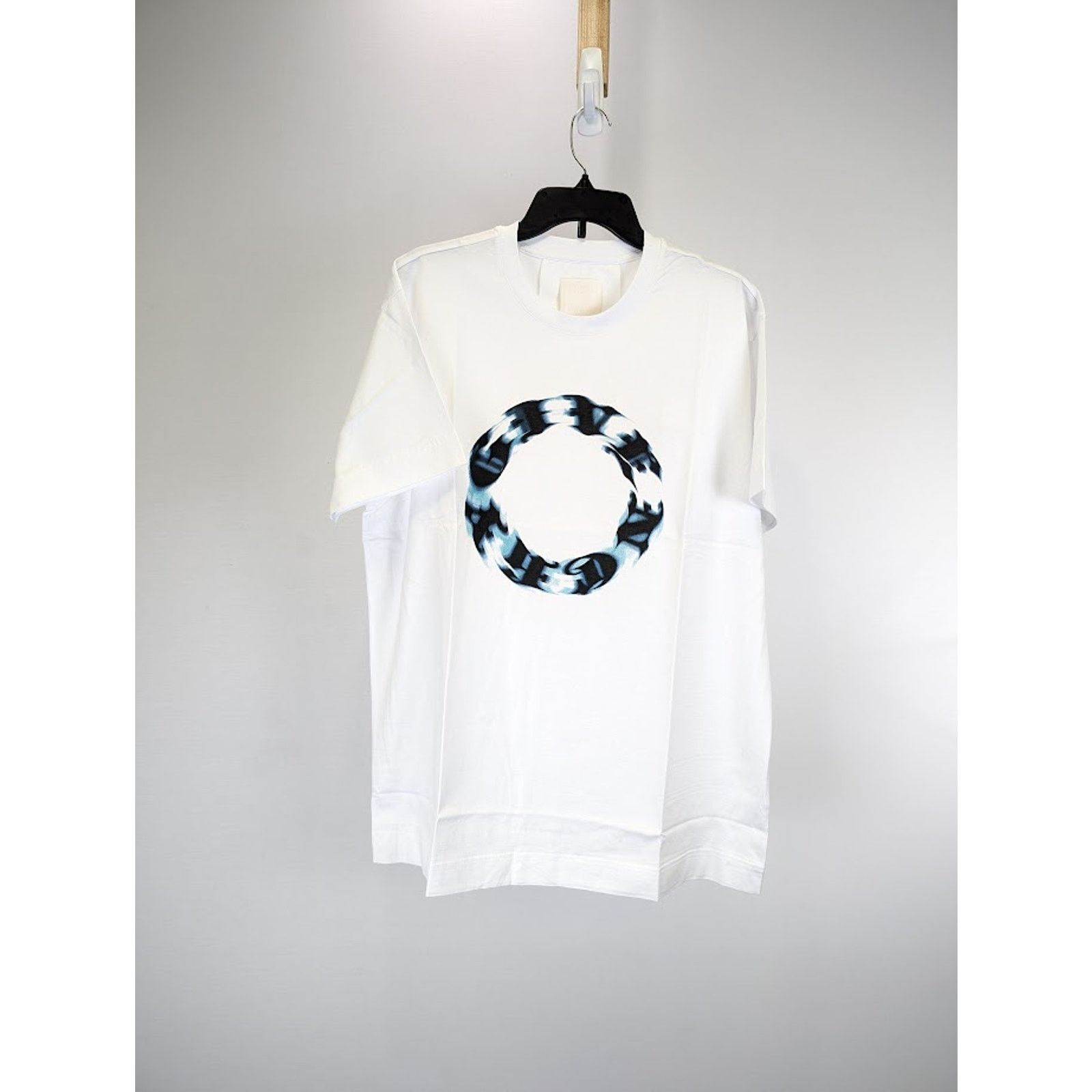 Givenchy o1rshd1 T-Shirt in White Size US M / EU 48-50 / 2 - 1 Thumbnail
