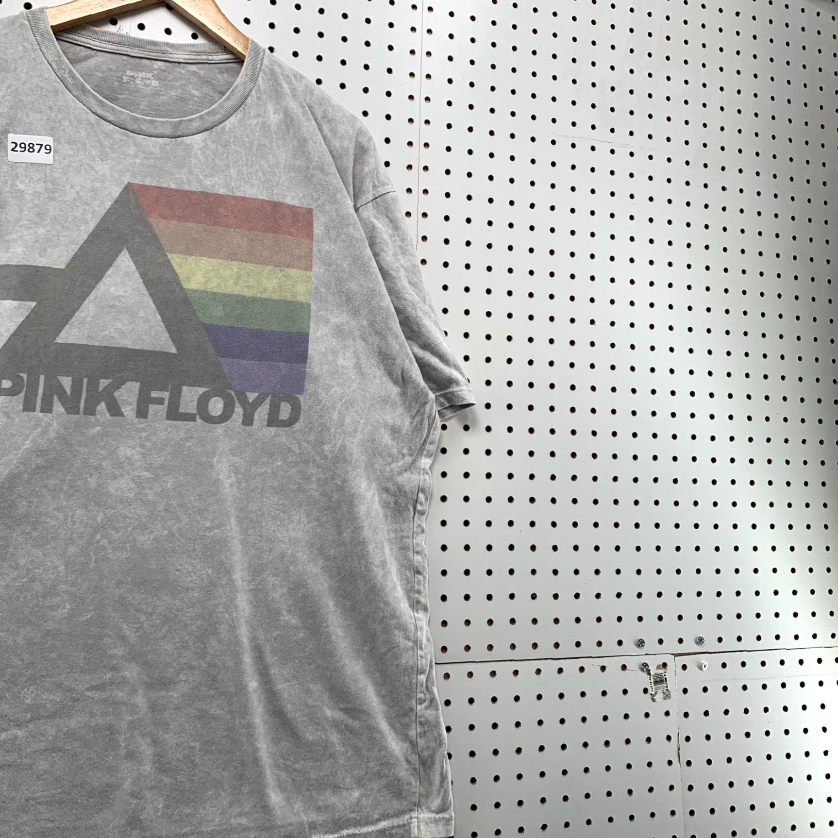 Vintage Pink Floyd Shirt Mens XL Gray Acid Wash Rainbow Graphic Music Band 25x30.5 Size US XL / EU 56 / 4 - 4 Thumbnail