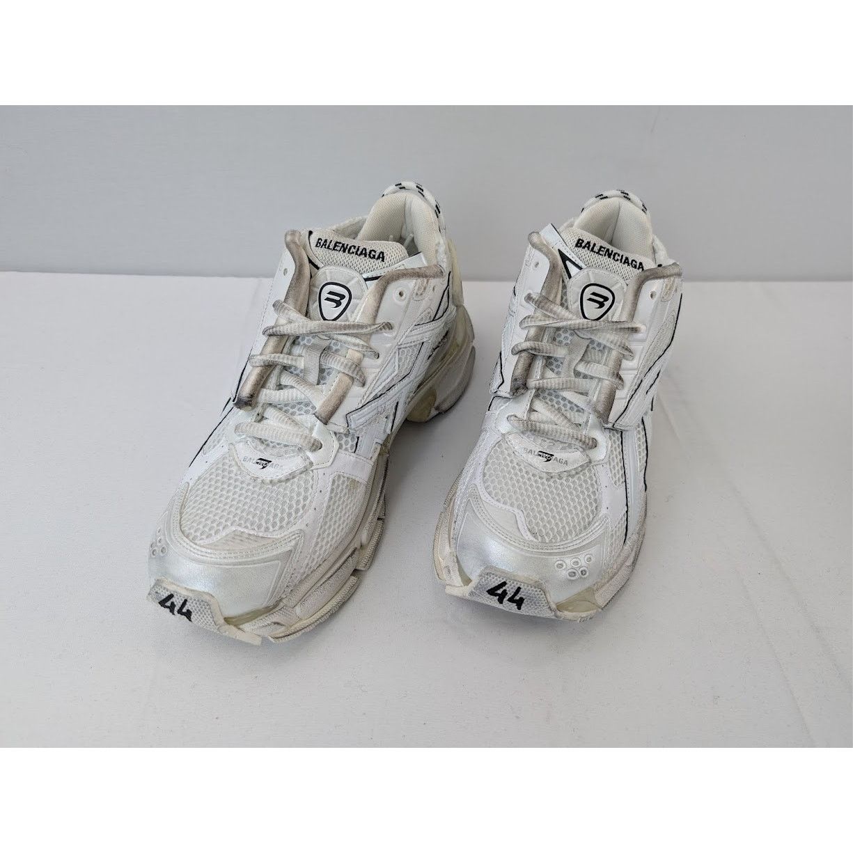 Balenciaga o1rshd1 Monocolor Runners in White Size US 11 / EU 44 - 9 Thumbnail