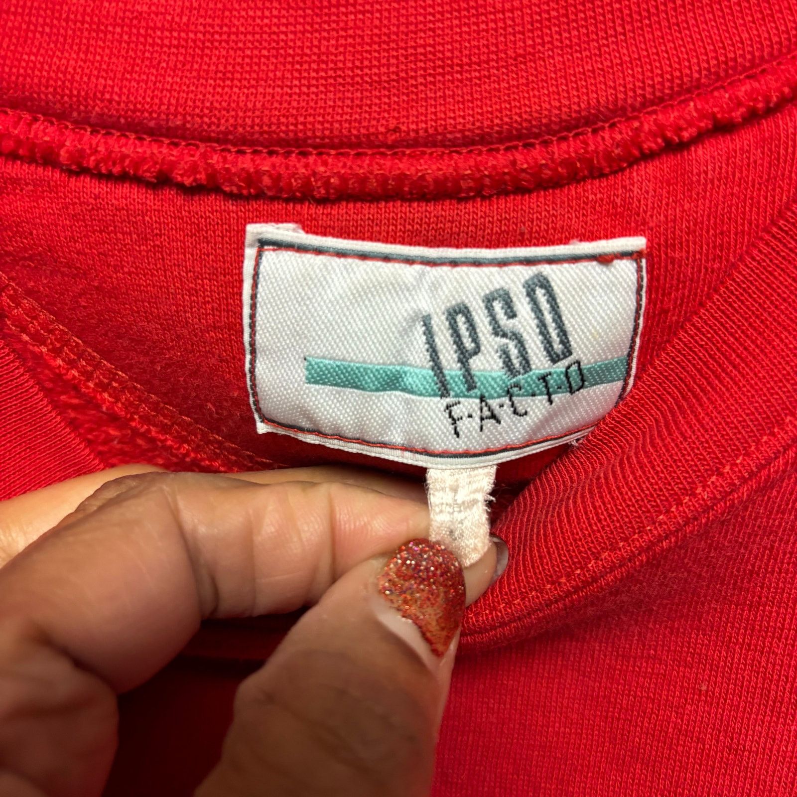 Vintage IPSO Facto Gstaad Switzerland Crewneck Sweatshirt display picture 1