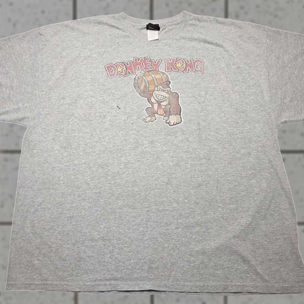 Nintendo VINTAGE Nintendo Donkey Kong Shirt 3XL Men Graphic Tee Retro Video Game Mens Short Sleeve Crew Neck Canvas Gray Size US XXL / EU 58 / 5 - 1 Thumbnail