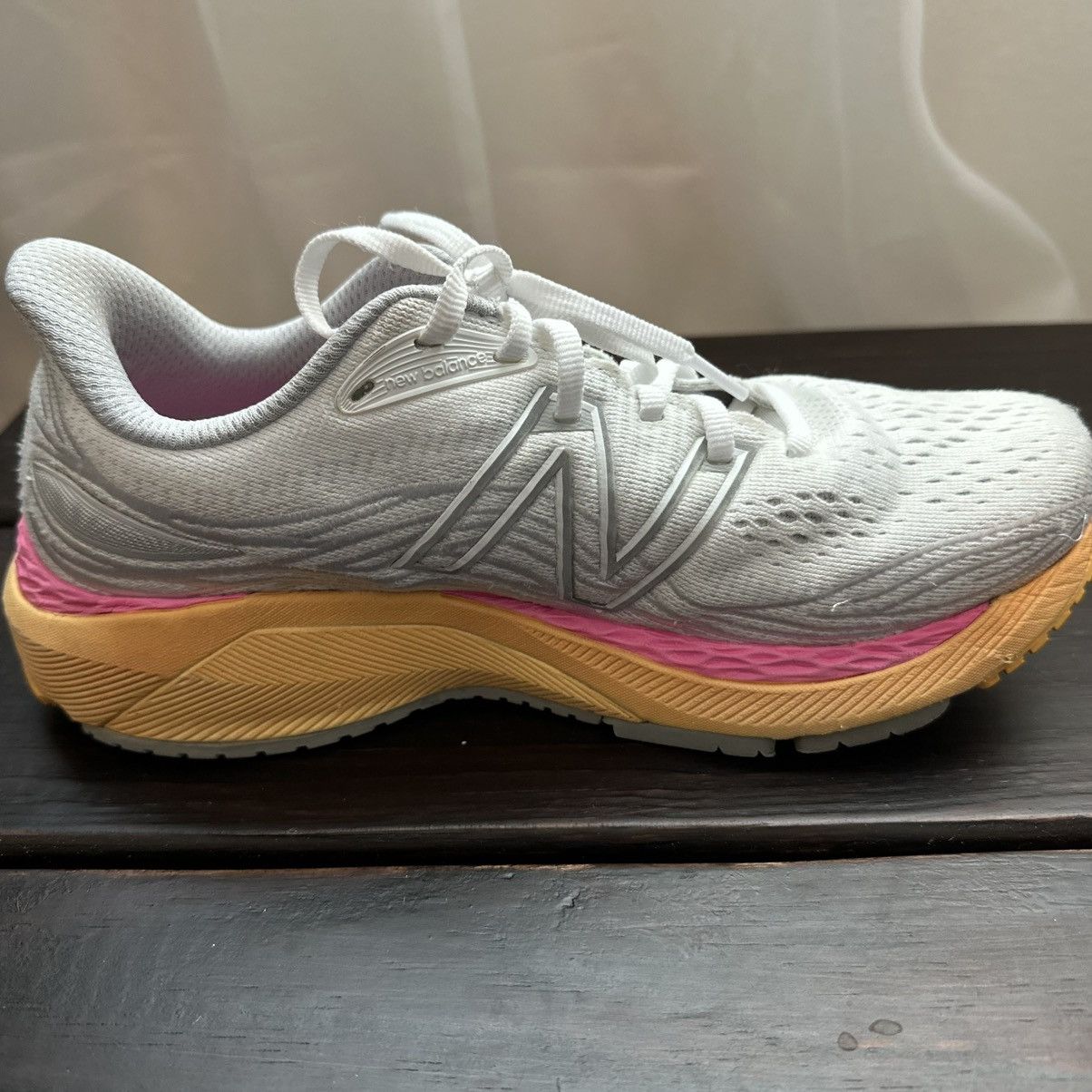 New Balance New Balance - 860v12 Running Shoes-White/Pink/Orange- Sz 7.5 Size US 7.5 / IT 37.5 - 5 Thumbnail