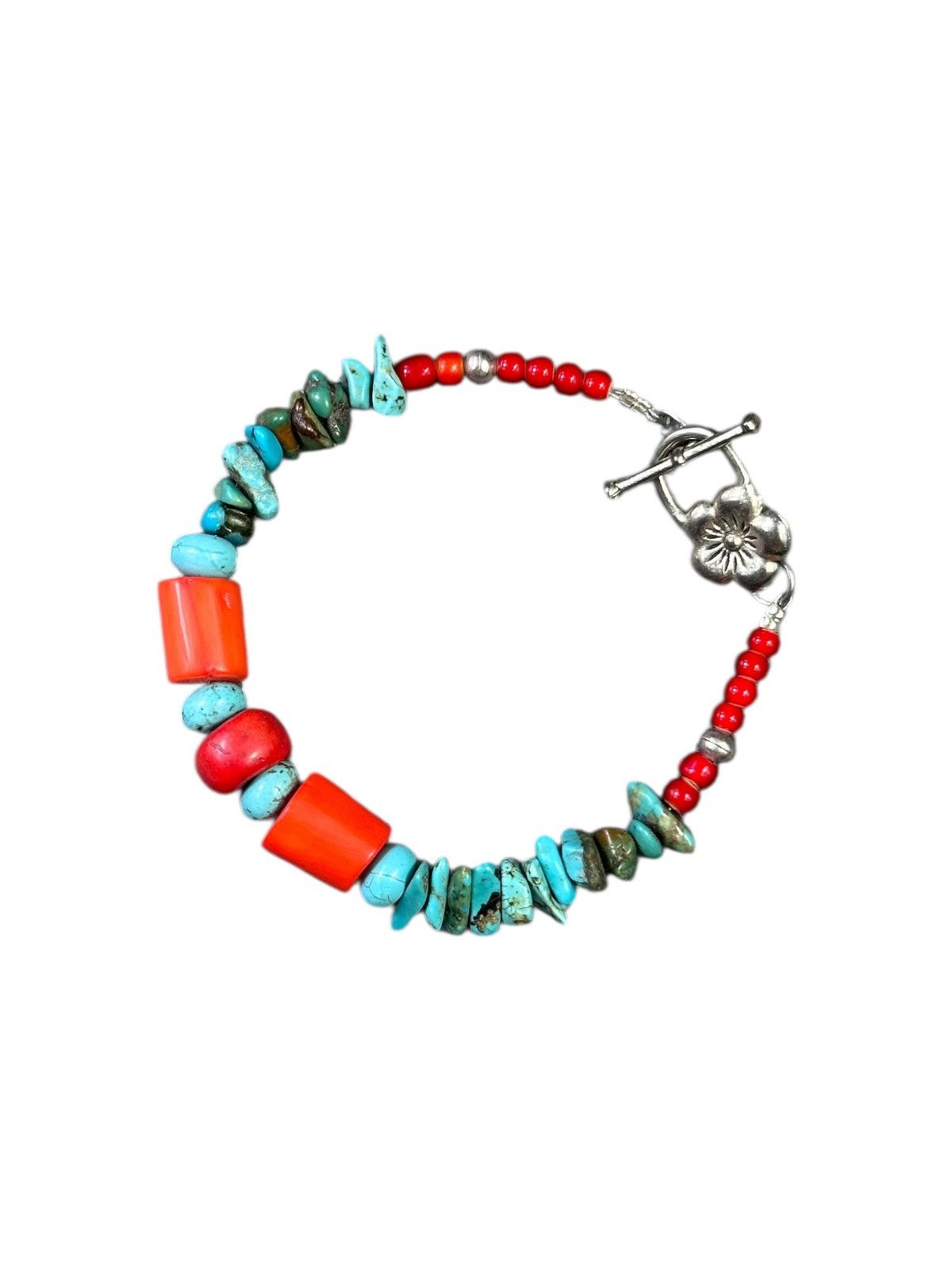Vintage CORAL AND TURQUOISE WITH SILVER BEADS AND SAKURA BRACELET Size ONE SIZE - 1 Thumbnail