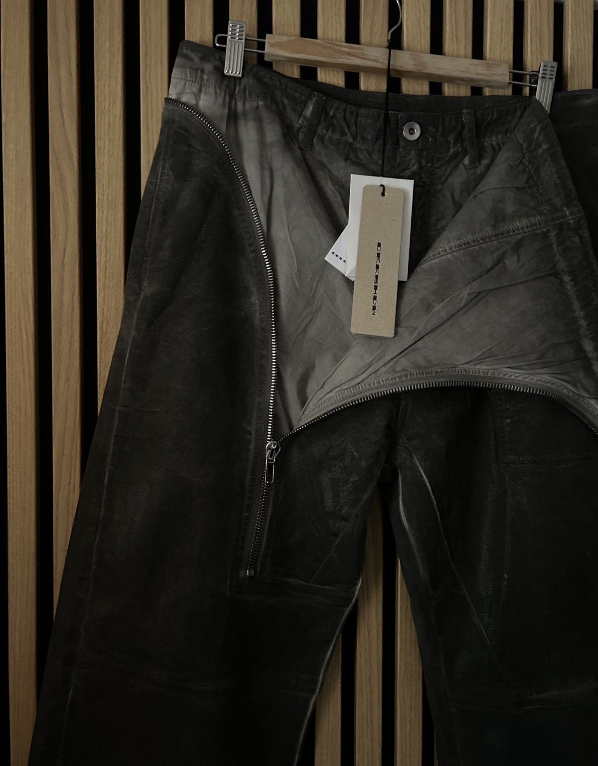 Rick Owens Drkshdw Rick Owen’s Hollywood Waxed Aircuts Size US 34 / EU 50 - 3 Thumbnail