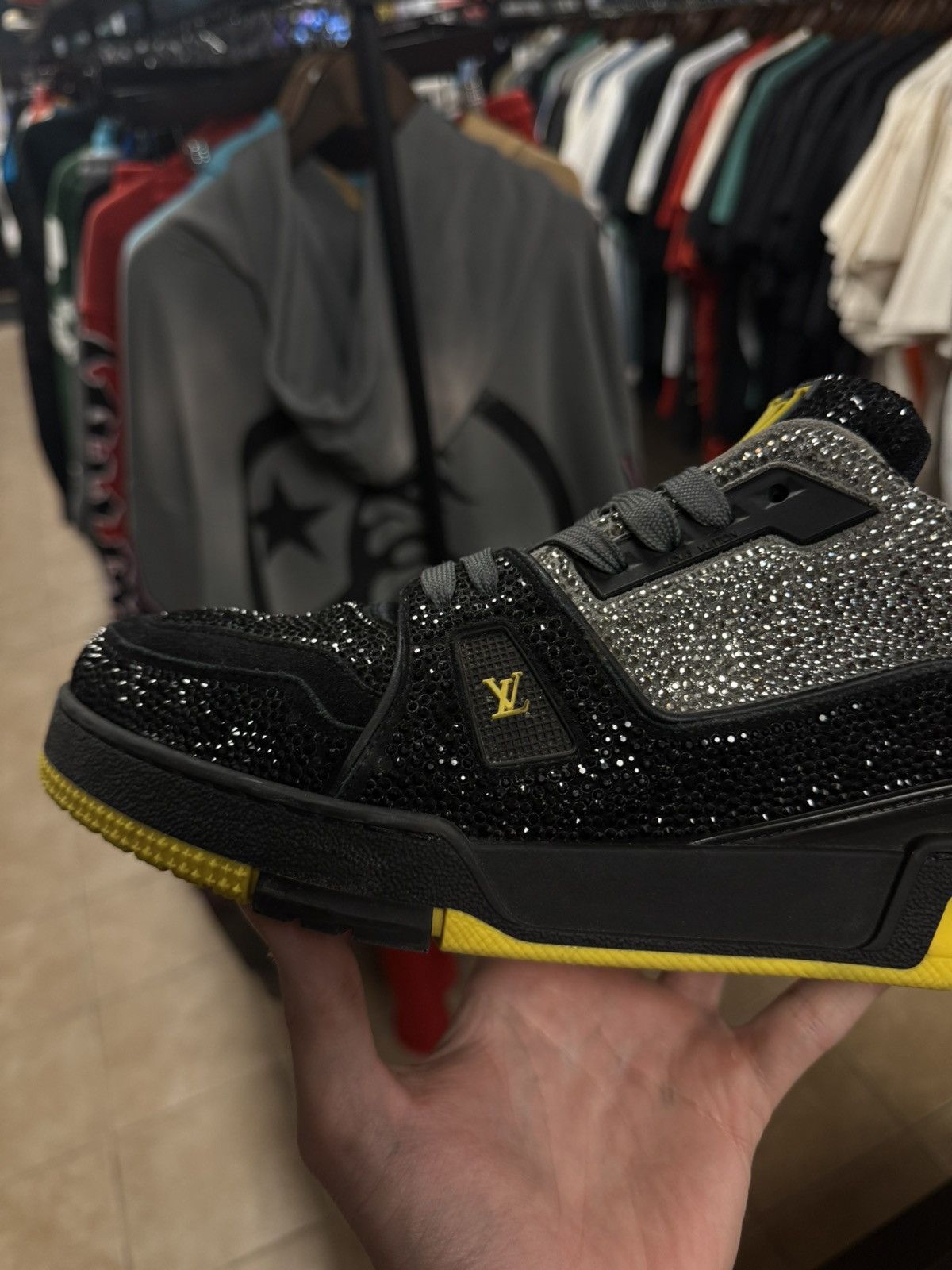 Louis Vuitton × Swarovski Louis Vuittion Swarovski Crystal Trainer 9LV/10US $5800 Size US 10 / EU 43 - 11 Thumbnail