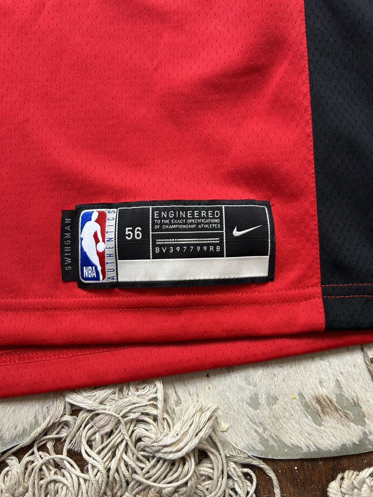 Nike Nike Men’s Houston Rockets Kevin Porter Swingman Icon 2XL Size US XXL / EU 58 / 5 - 2 Thumbnail