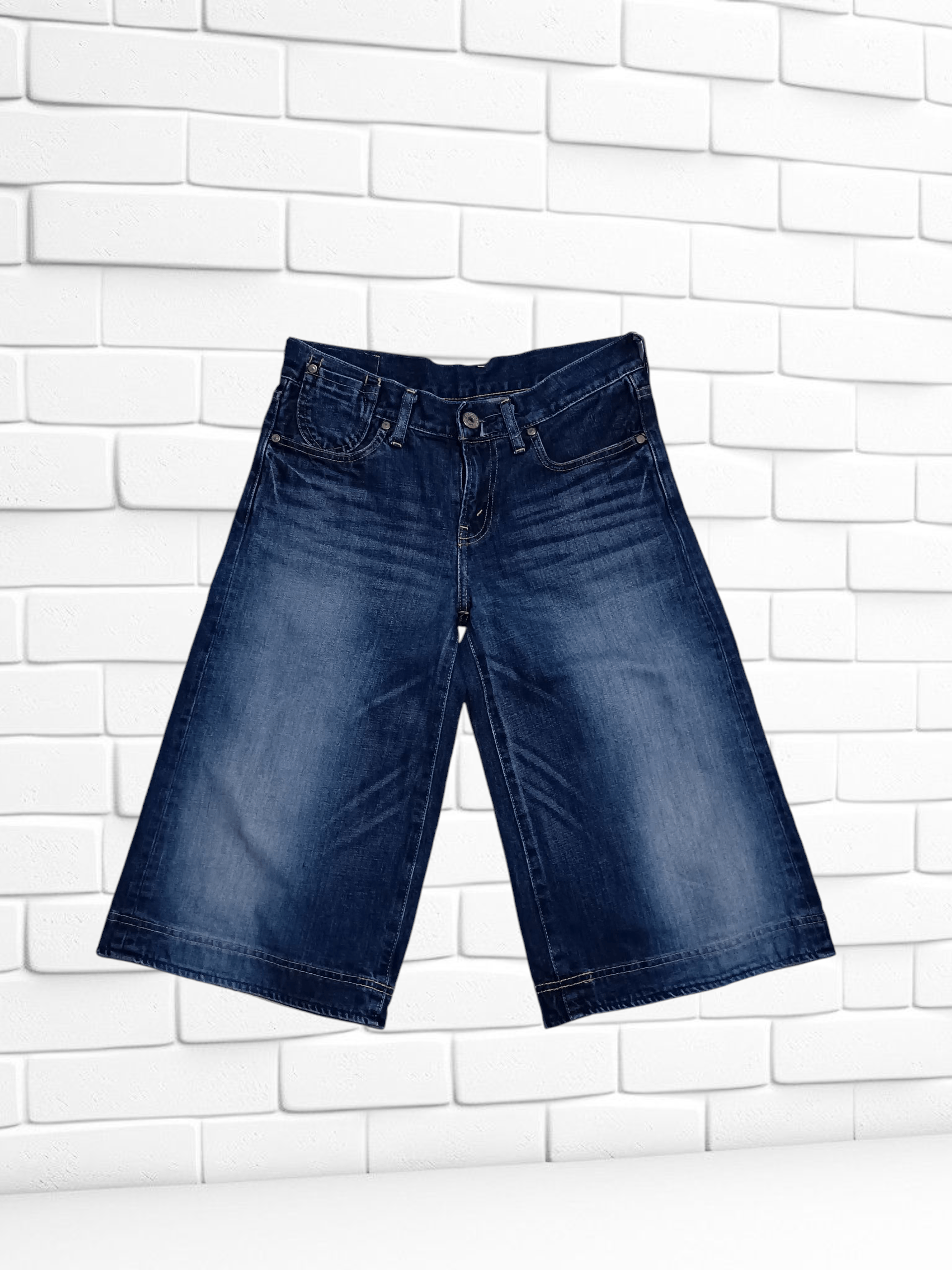 Levi's Levi's Loose Knee Length Shorts Wide Leg Size 30" / US 8 / IT 44 - 1 Thumbnail