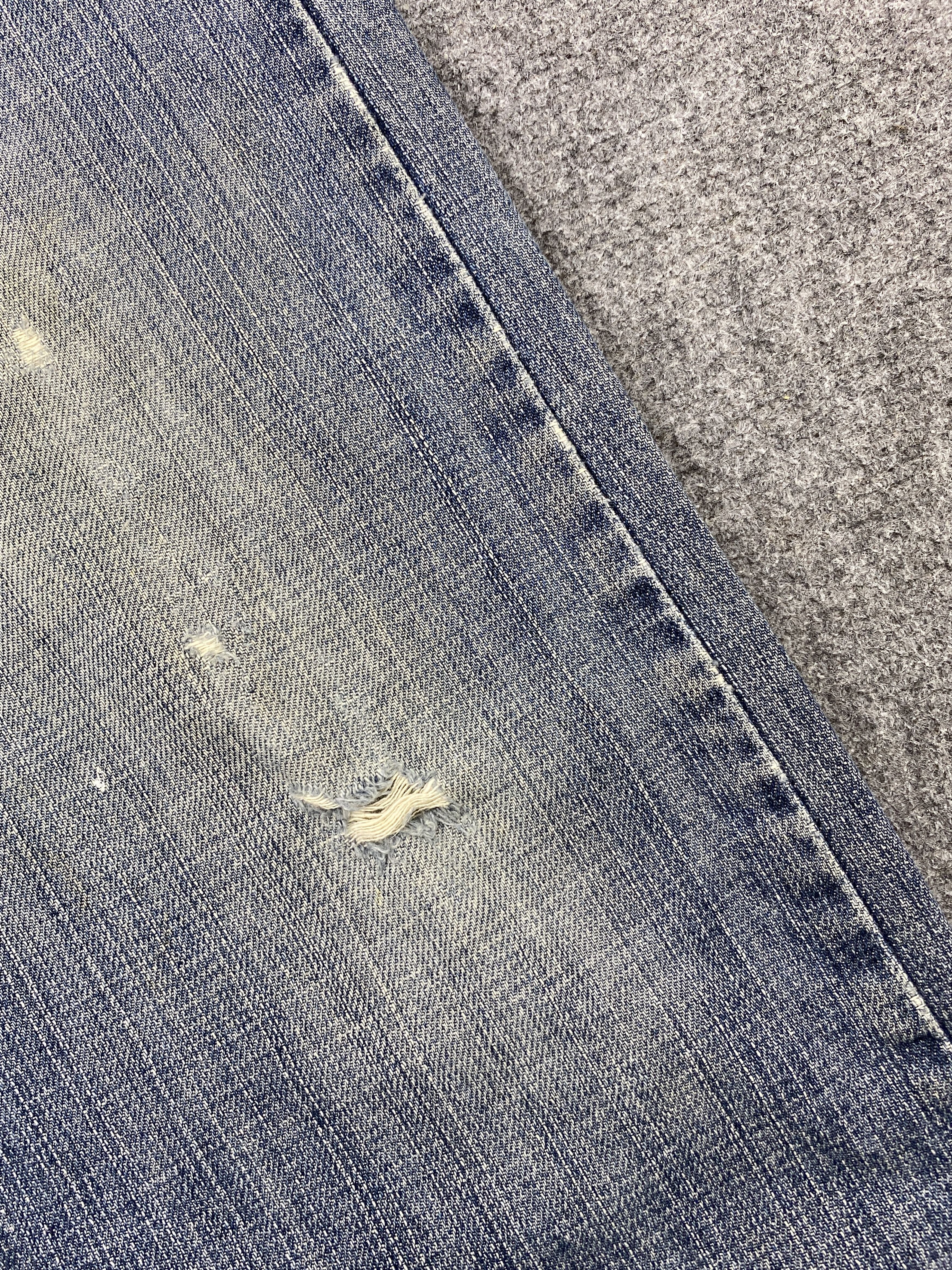 Levi's × Vintage Faded Blue Vintage Levi's 505 Denim Jeans Size US 34 / EU 50 - 11 Thumbnail