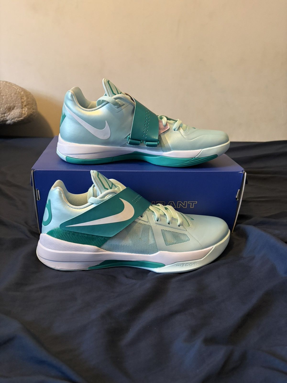 Nike KD 4 Easter 2025 Size US 11 / EU 44 - 2 Thumbnail