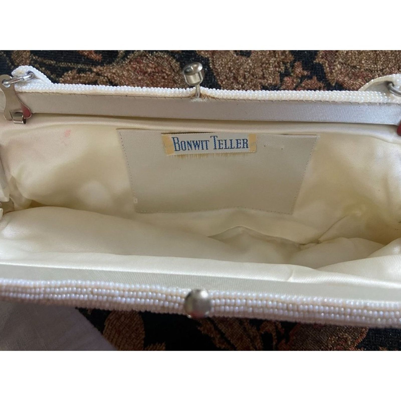 Vintage Vintage Bonwit Teller Beaded Beautiful Clutch Handbag Size ONE SIZE - 6 Thumbnail