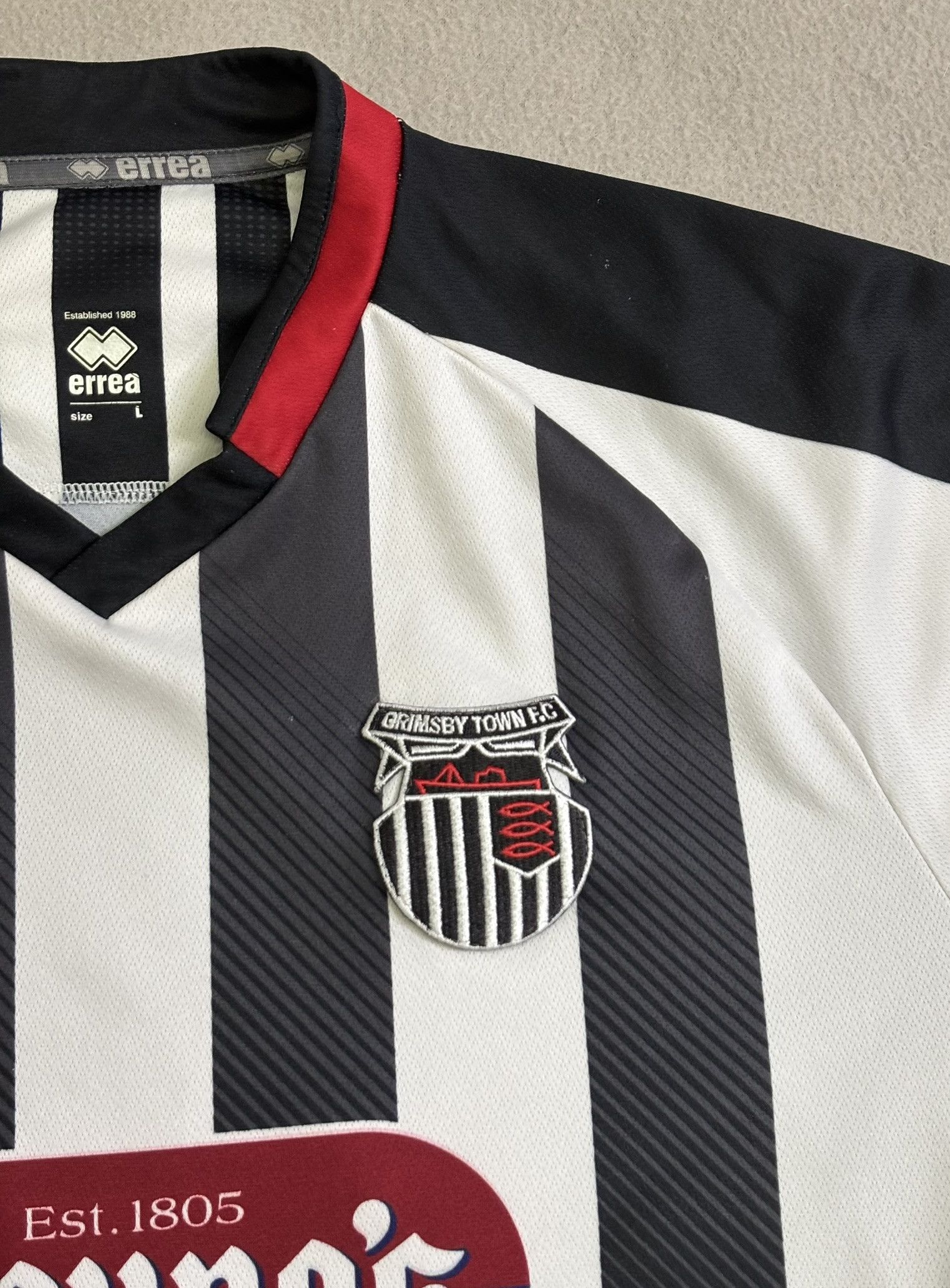 Errea Grimsby Town 2017/2018 #14 Errea Football Jersey Size L Size US L / EU 52-54 / 3 - 8 Thumbnail