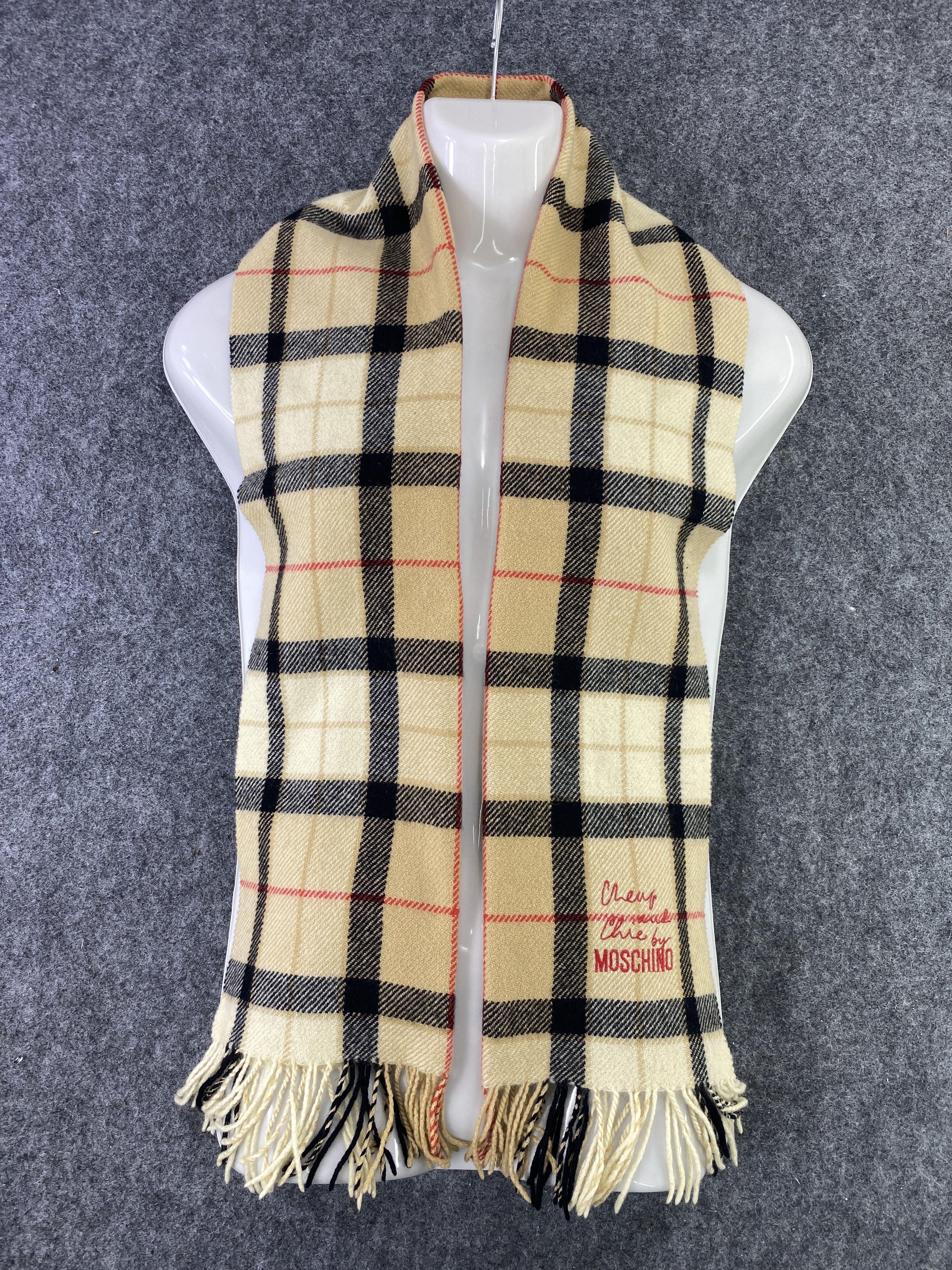 Moschino Moschino Scarf/Muffler/Neckwear -T372 Size ONE SIZE - 1 Thumbnail