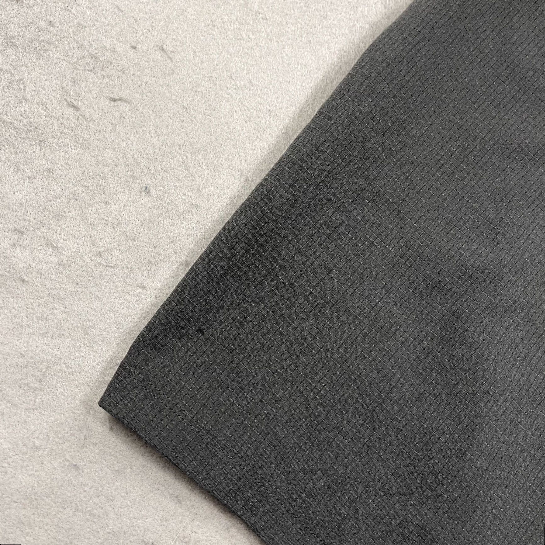 Lululemon Lululemon Shorts Mens M Gray Solid Pace Breaker 8 In Performance Regular Drawstring Gym & Training Women? Size US 31 - 3 Thumbnail