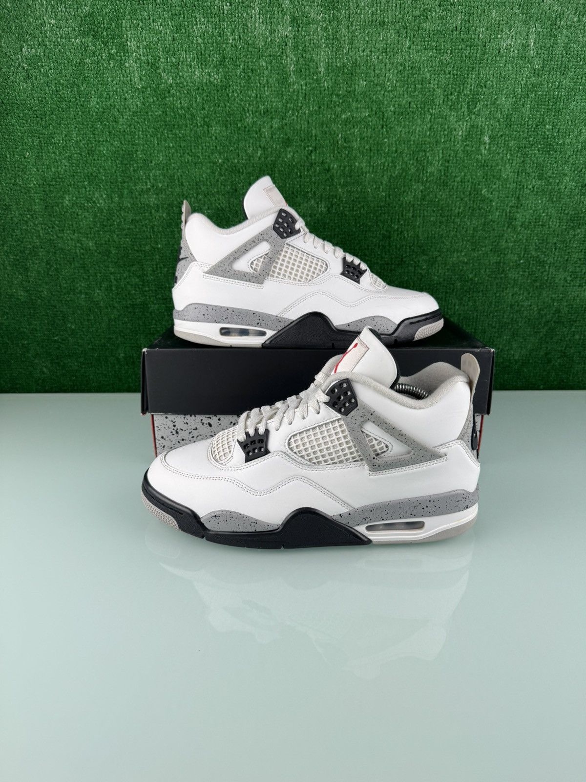 Jordan Brand Jordan 4 Retro White Cement (2025) Size 10 Size US 10 / EU 43 - 2 Thumbnail