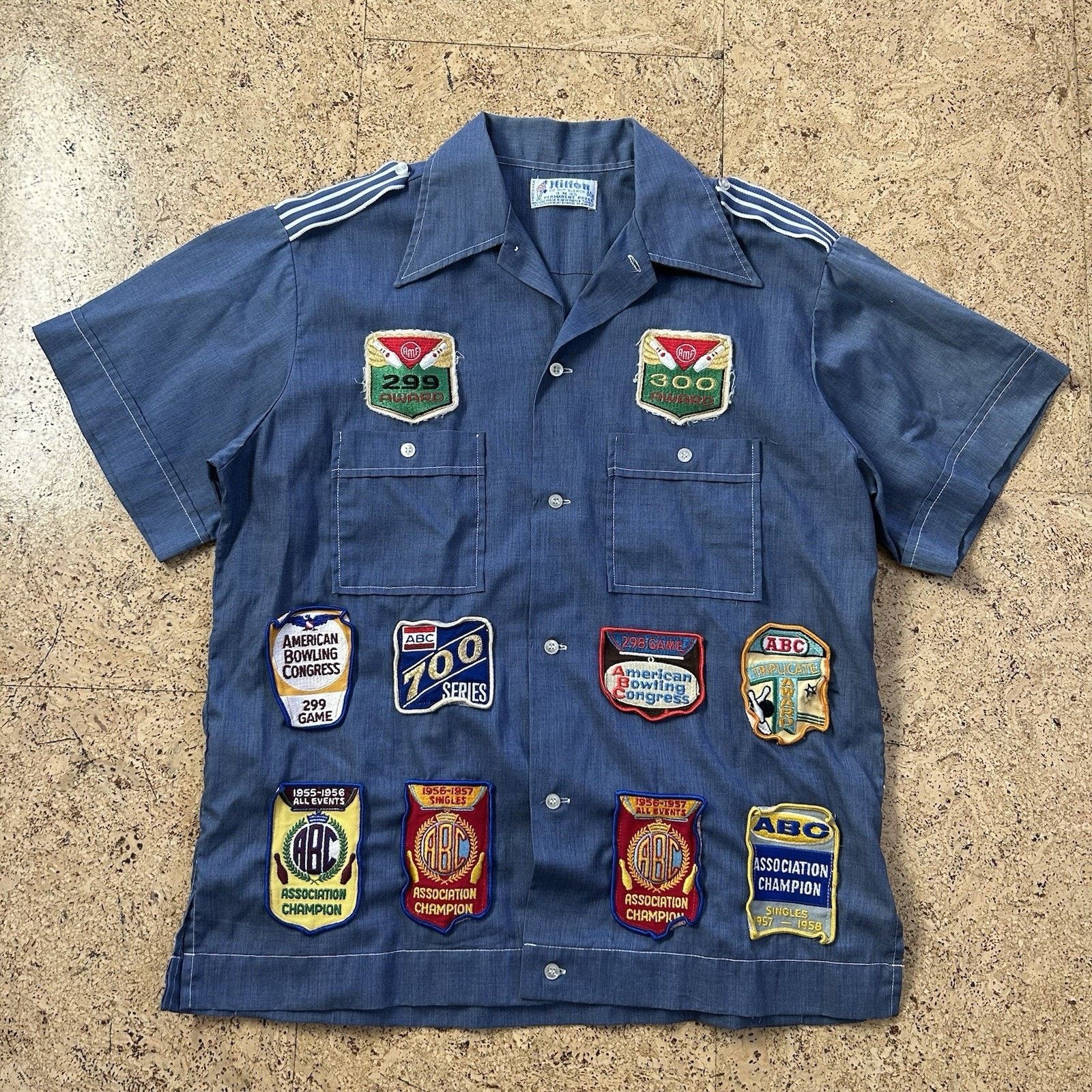 Vintage 50s Hilton Bowing Camp Collar Patches Button Up Shirt Size US M / EU 48-50 / 2 - 1 Thumbnail
