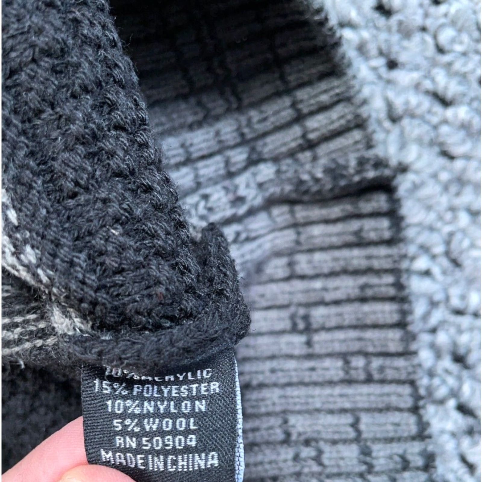 Vintage Pronti Striped 1/4 Zip Sweater Mens Adult Big 2X Gray Black Heavyweight Collared Pullover Knit Wool Acrylic Nylon Polyester Size US XXL / EU 58 / 5 - 5 Thumbnail