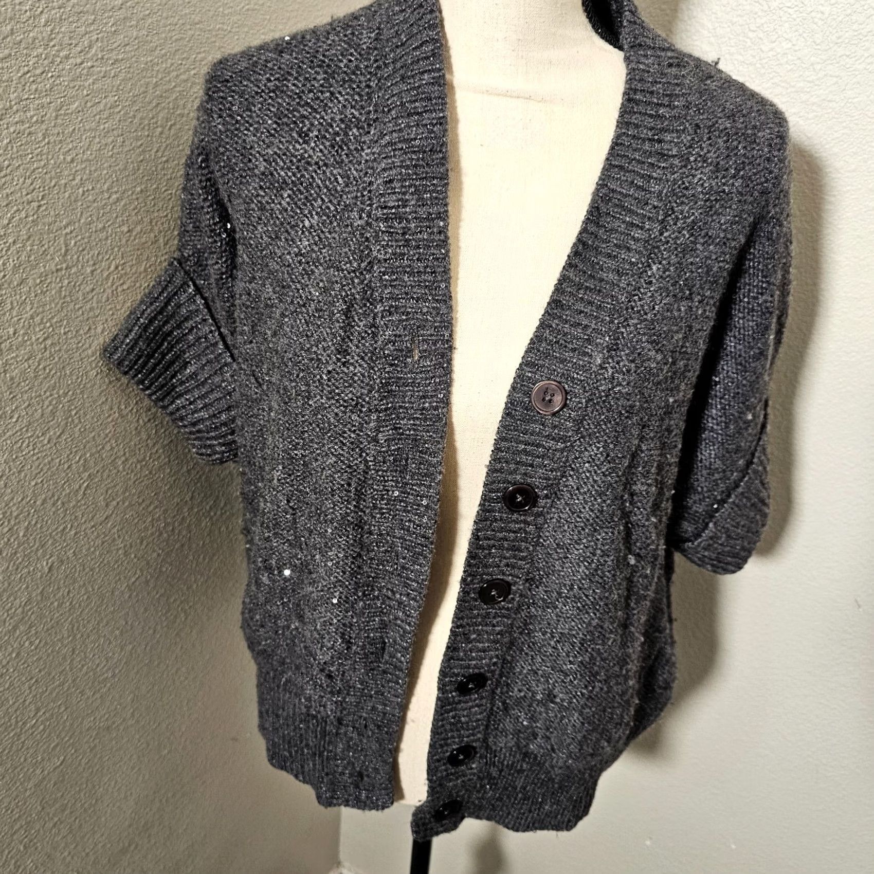 Talbots Talbots Sweater Cardigan Women's Petite Gray Wool Blend Button Raglan Sleeve All Seasons Lightweight Easy Care Size XXS / US 00 / IT 34 - 2 Thumbnail