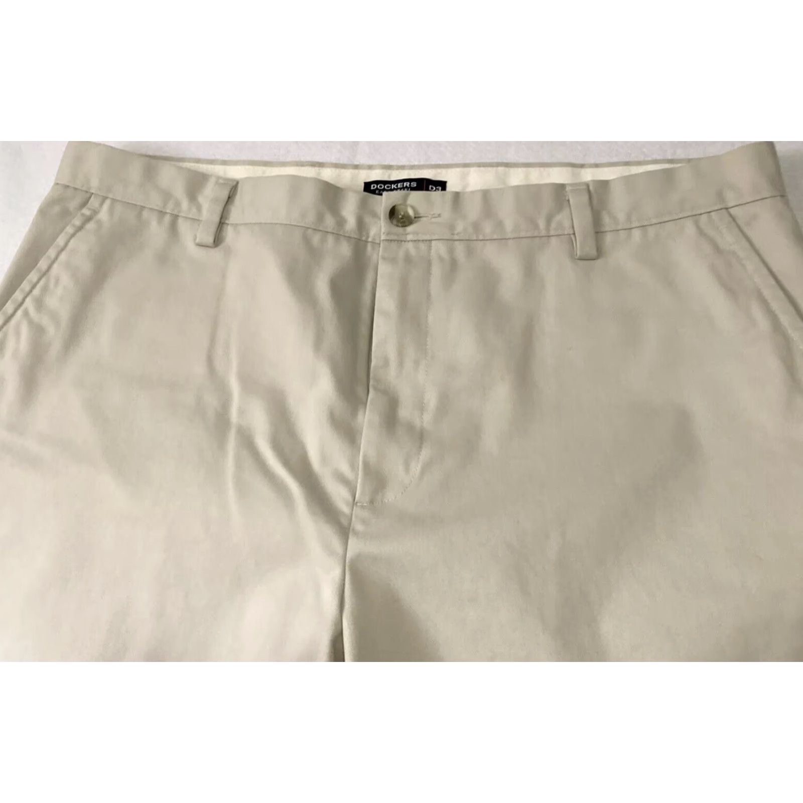Dockers DOCKERS Pants Mens 38x34 Tan Straight Fit Flat Front Casual Workwear Pants Mens Tan 38x34 Straight Front Flat Front Regular Inseam 34 Size US 38 / EU 54 - 3 Thumbnail