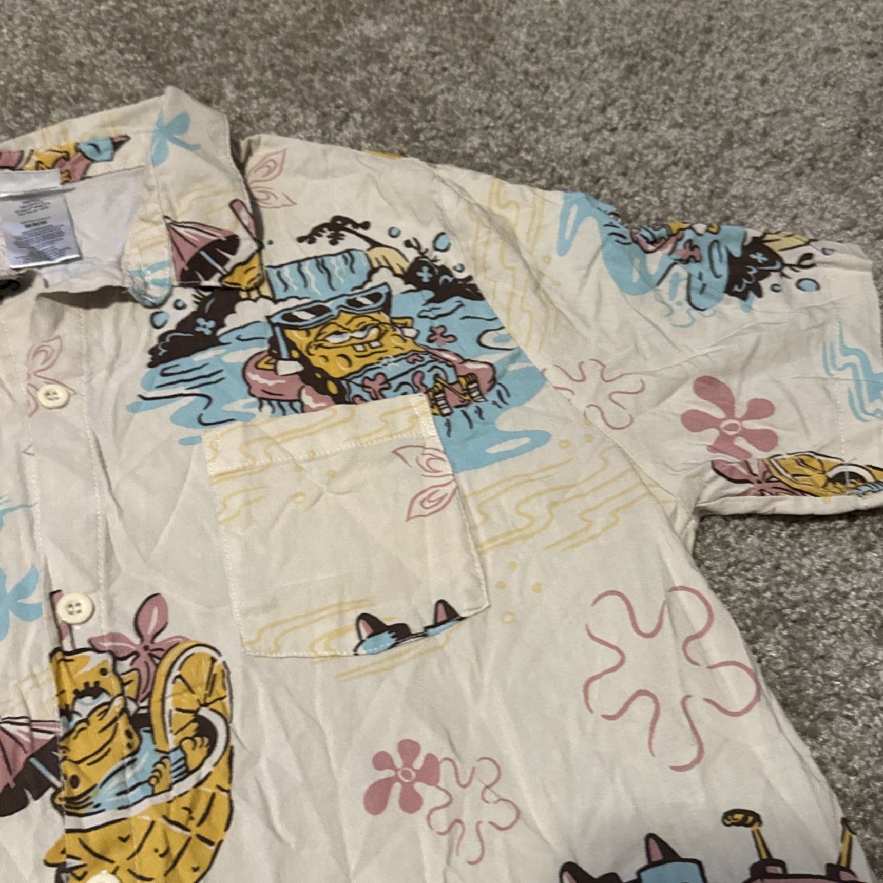 Nickelodeon Spongebob Squarepants Nickelodeon 2023 Viacom Hawaiian Button Up Shirt Adult M Multicolor Short Sleeve Mens Womens Unisex Shirts? Size US M / EU 48-50 / 2 - 5 Thumbnail