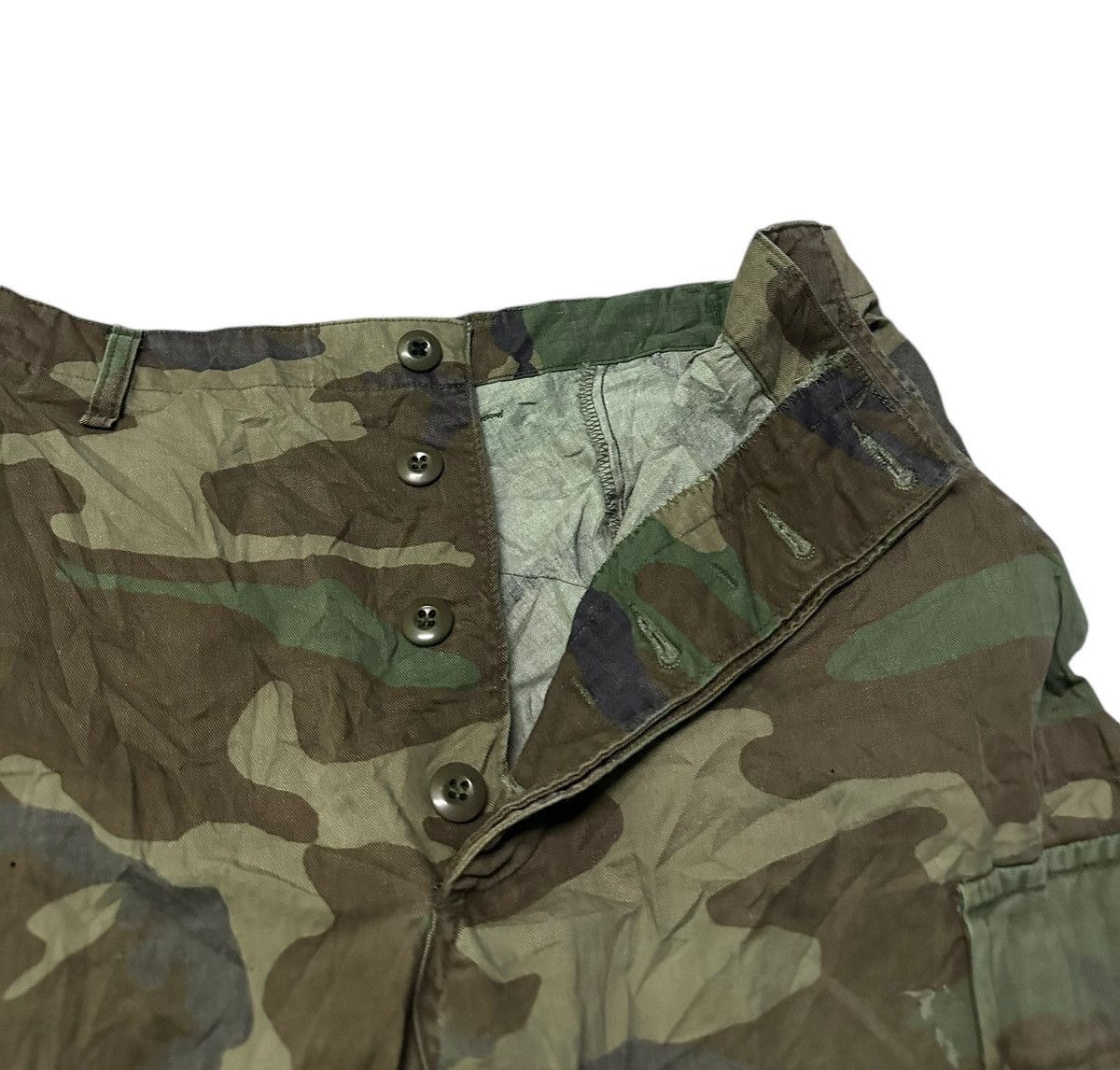 Vintage Vintage army camo cargo pants size 34 Size US 34 / EU 50 - 8 Thumbnail
