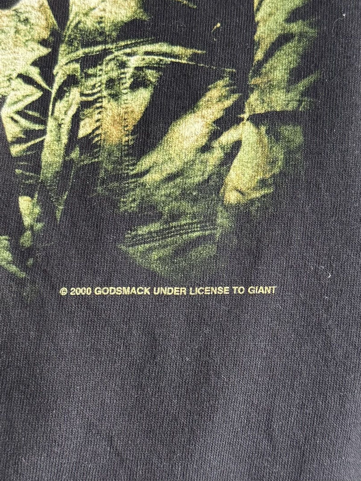Band Tees Vintage Godsmack 2000 Tour T-shirt Size US XL / EU 56 / 4 - 3 Thumbnail