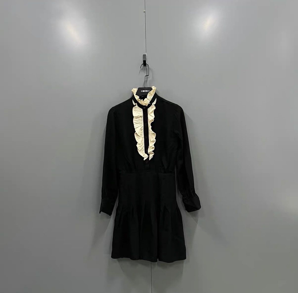 Celine Celine Lace-trim Neck Long-sleeve Dress J41 Size XS / US 0-2 / IT 36-38 - 1 Thumbnail