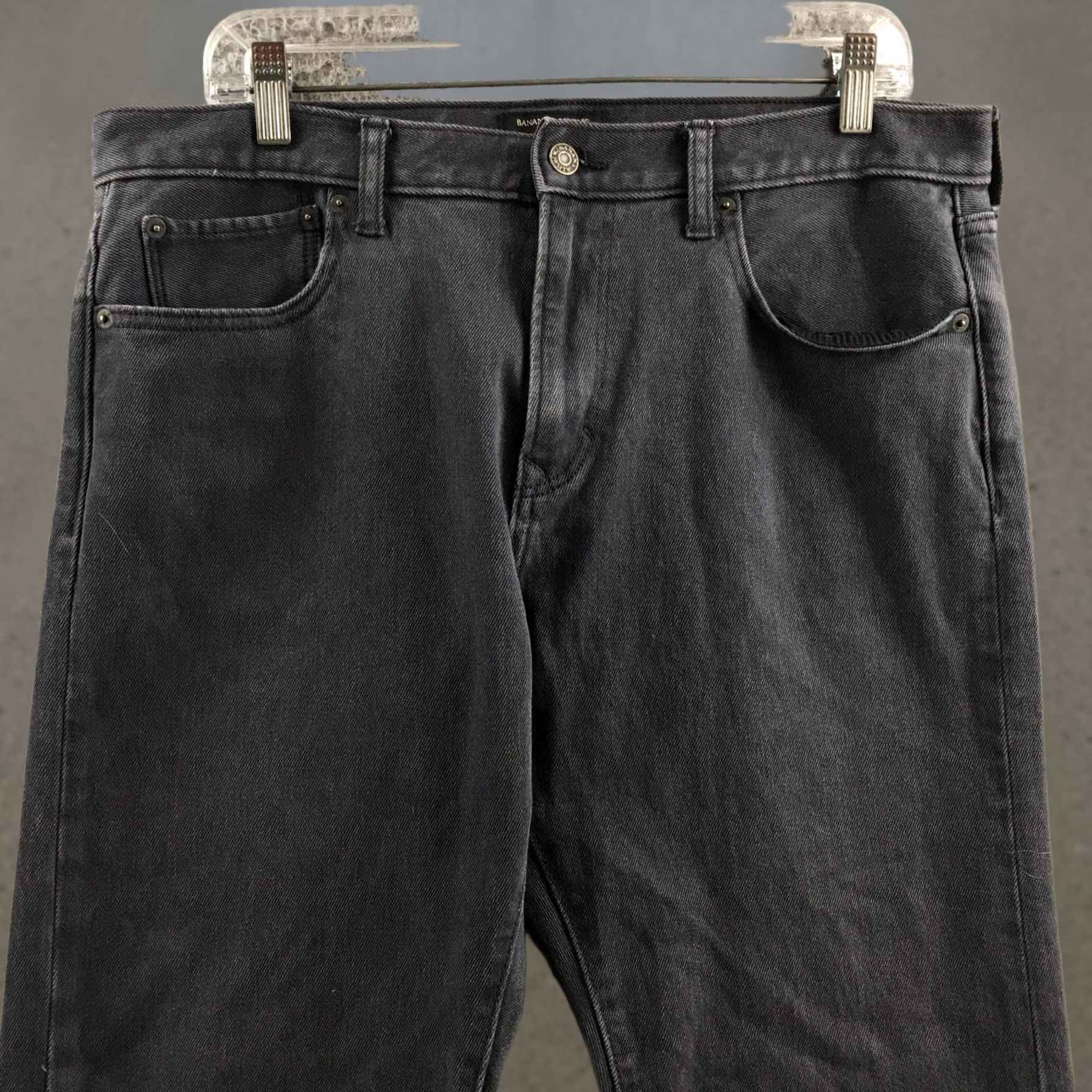 Banana Republic Banana Republic Jeans Mens 36x30 Gray Cotton Blend Straight Premium Performance 5-Pocket Denim 36 Regular Mens Size US 36 / EU 52 - 1 Thumbnail