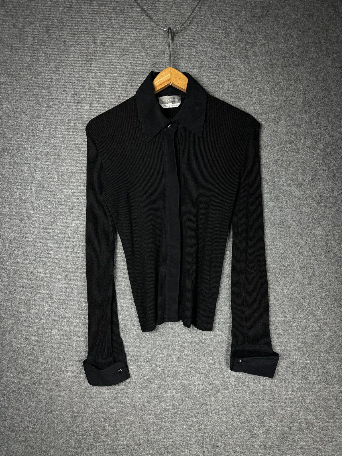 Japanese Brand × Max Mara Vintage Max Mara Button Up Blouse Viscosa Silk Size M / US 6-8 / IT 42-44 - 1 Thumbnail