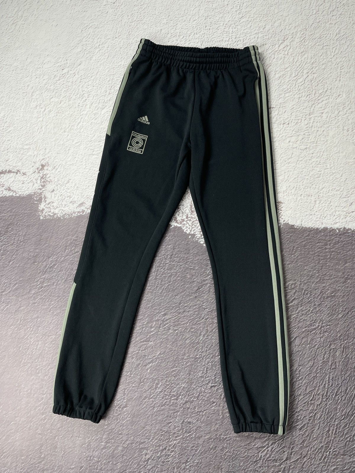 Adidas Adidas Yeezy Calabasas Kanye West Track Pants Luna/Wolves XS Size US 28 / EU 44 - 2 Thumbnail