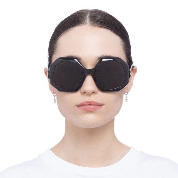 Gucci NEW GUCCI WOMEN BLACK SUNGLASSES Size ONE SIZE - 4 Thumbnail