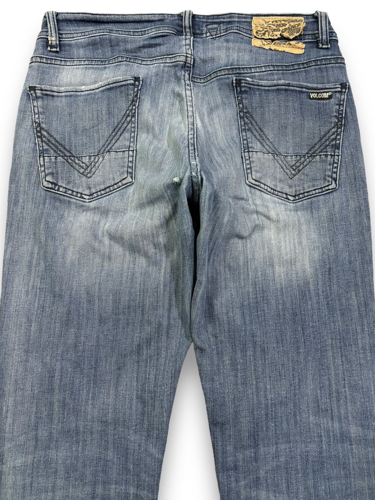 Volcom Vintage Volcom Small Logo Embroidered Regular Straight Jeans Size US 32 / EU 48 - 10 Thumbnail