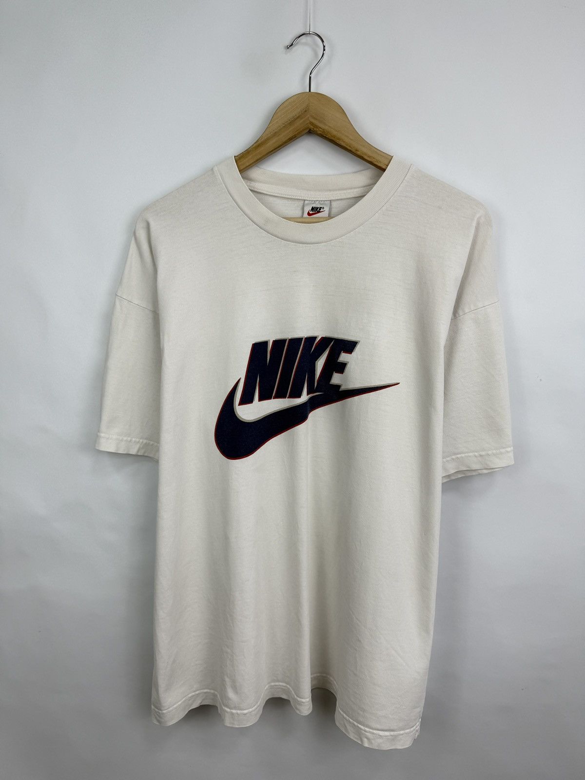 Nike 🇺🇸 Vintage 90s Nike Swoosh Surfing T-Shirt Y2K Rare Retro Size US XL / EU 56 / 4 - 3 Thumbnail