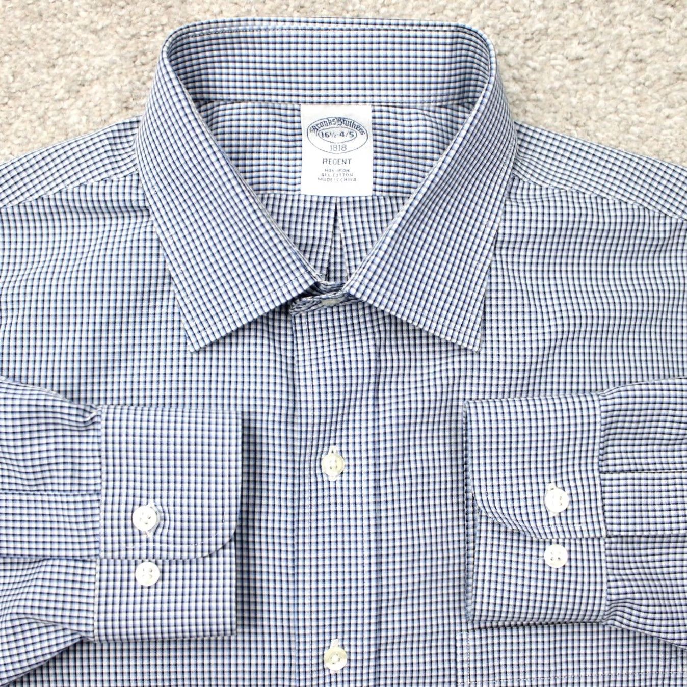Brooks Brothers Brooks Brothers Regent Shirt Mens 16 1/2, 4/5 Blue Non-Iron L/S Button Dress Shirt Regular Size US XL / EU 56 / 4 - 2 Thumbnail