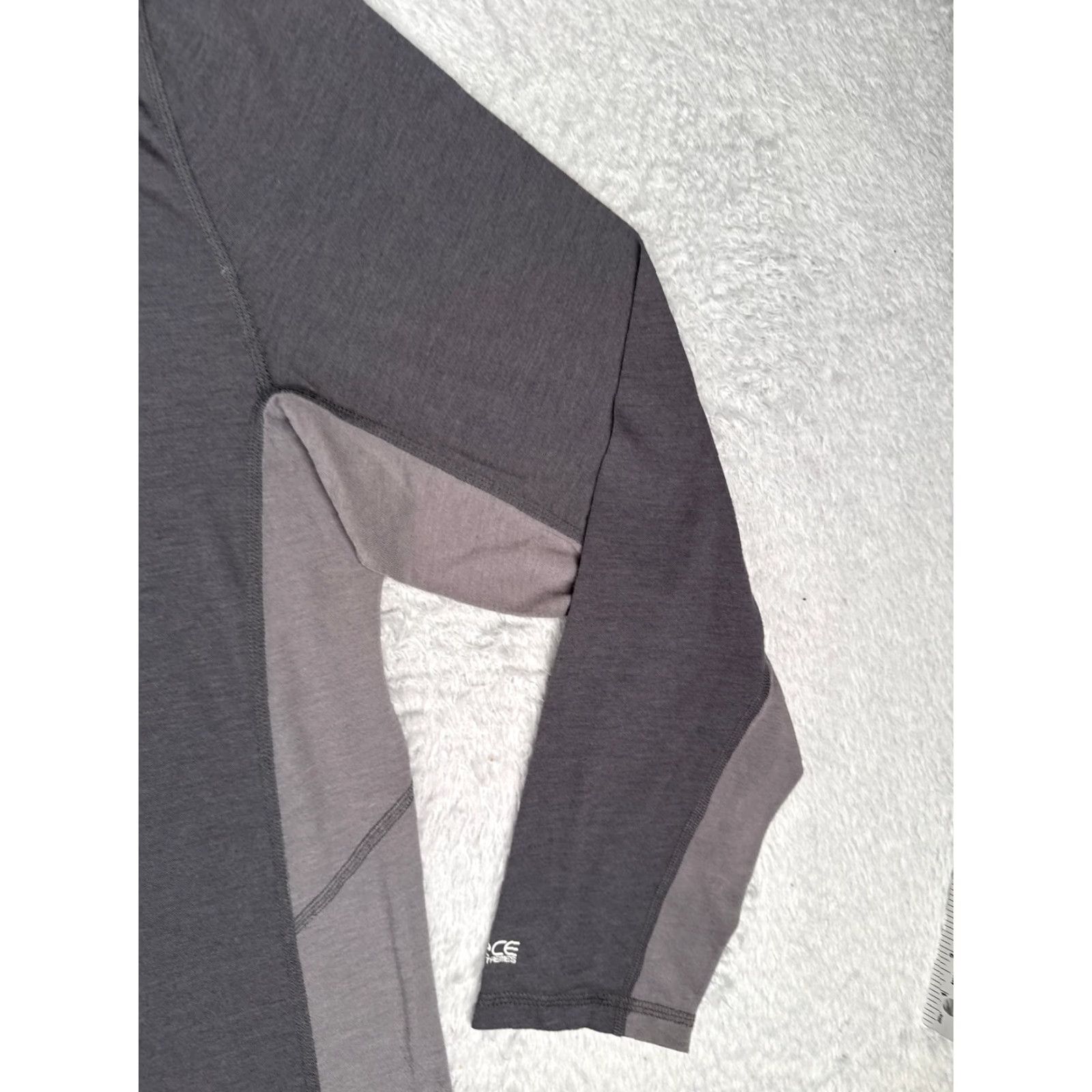 Carhartt Carhartt Shirt Men Extra Large Gray Long Sleeve Crew Neck Poly Blend Workwear Size US XL / EU 56 / 4 - 2 Thumbnail