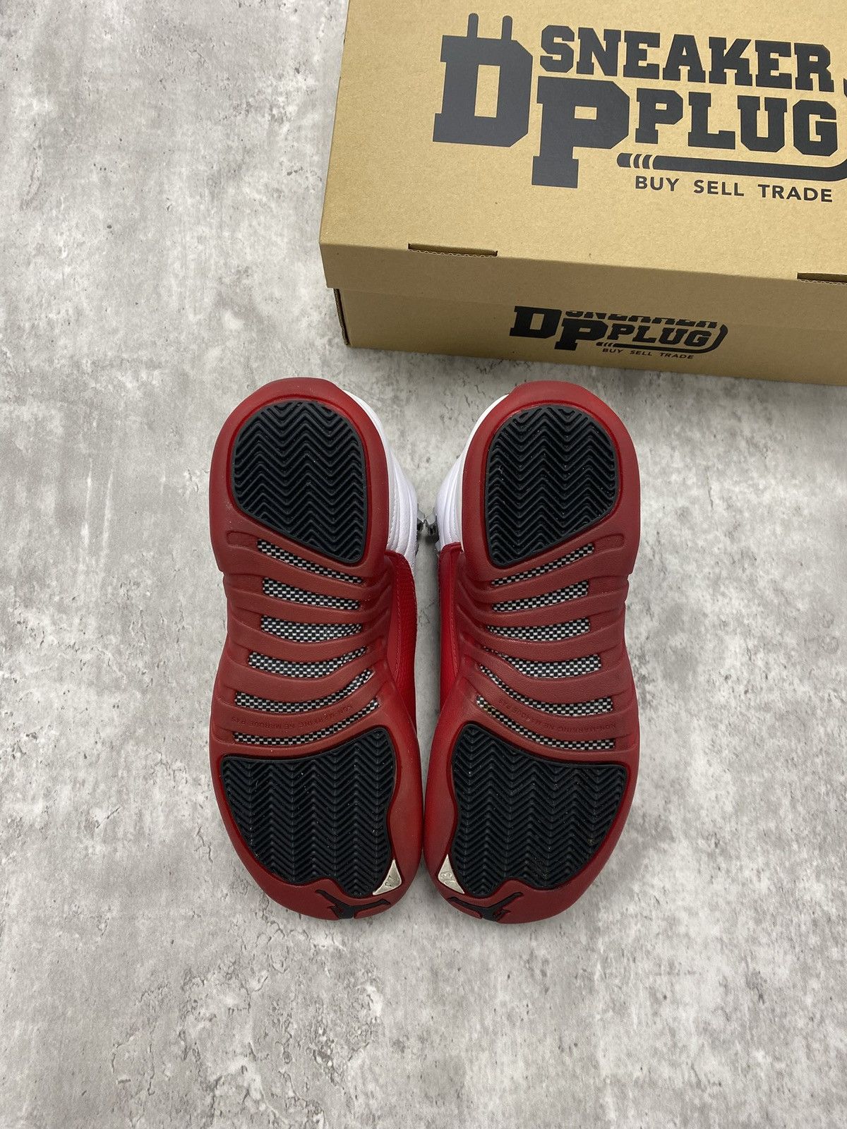 Jordan Brand Size 7Y - Jordan 12 Retro “Cherry” 2023 Size US 7 / EU 40 - 4 Thumbnail