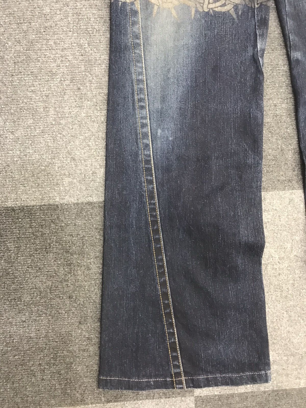 Japanese Brand FRAGILE Japan Barbed Wire Style Flare Bootcut Jeans Size 26" / US 2 / IT 38 - 7 Thumbnail