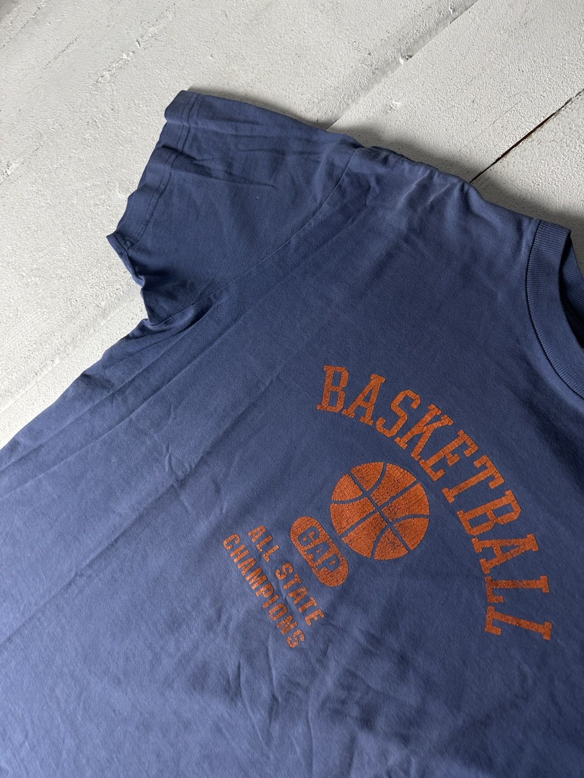 Gap 🚨 GAP BLUE BIG BASKETBALL LOGO BOXY sk8 RARE TEE Size US S / EU 44-46 / 1 - 6 Thumbnail