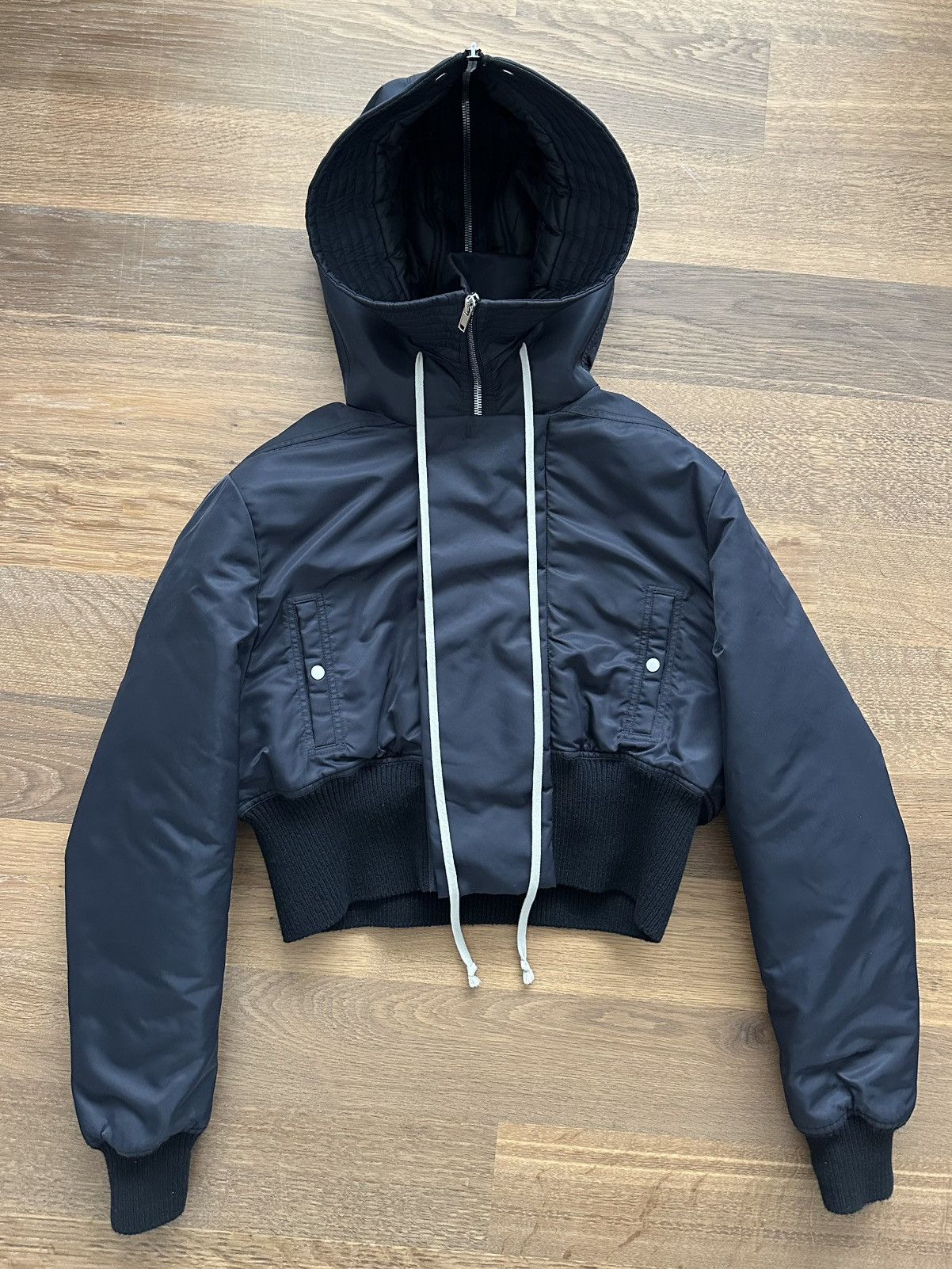 Rick Owens Rick Owens Luxor FW23 Alice cropped / padded parka Size US M / EU 48-50 / 2 - 4 Thumbnail