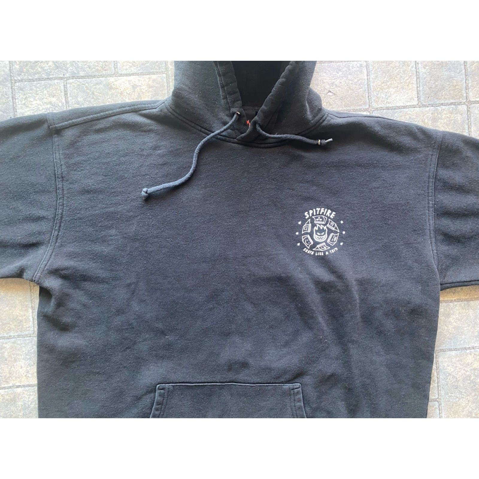 Spitfire Spitfire Hoodie Mens L Black Pullover Skater Girl Graphic Print Logo Hooded Pockets 90s Grunge Skateboarding Size US L / EU 52-54 / 3 - 4 Thumbnail