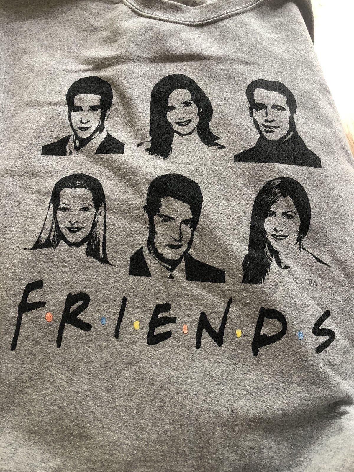Vintage RARE FRIENDS TV SERIES OFFICIAL CREWNECK SWEATER Size US L / EU 52-54 / 3 - 2 Thumbnail