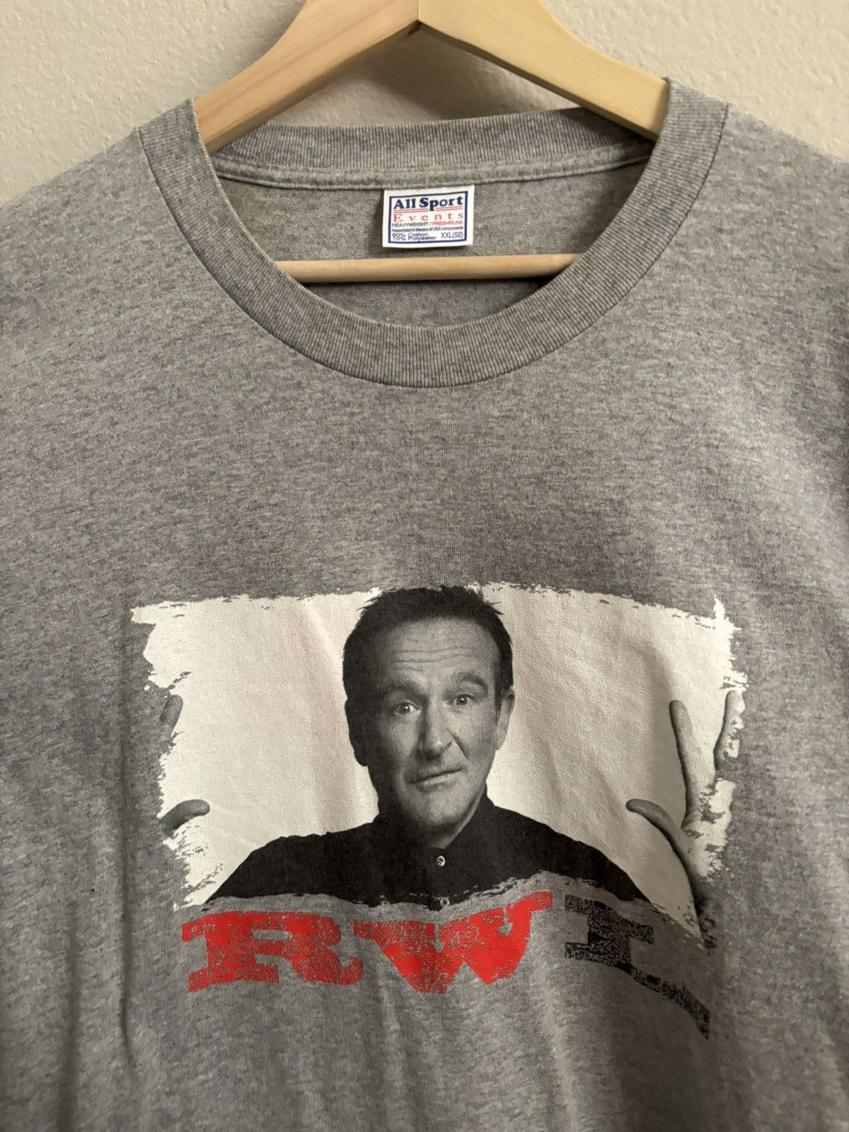 Vintage 2002 Robin Williams Tee [ VERY RARE ]