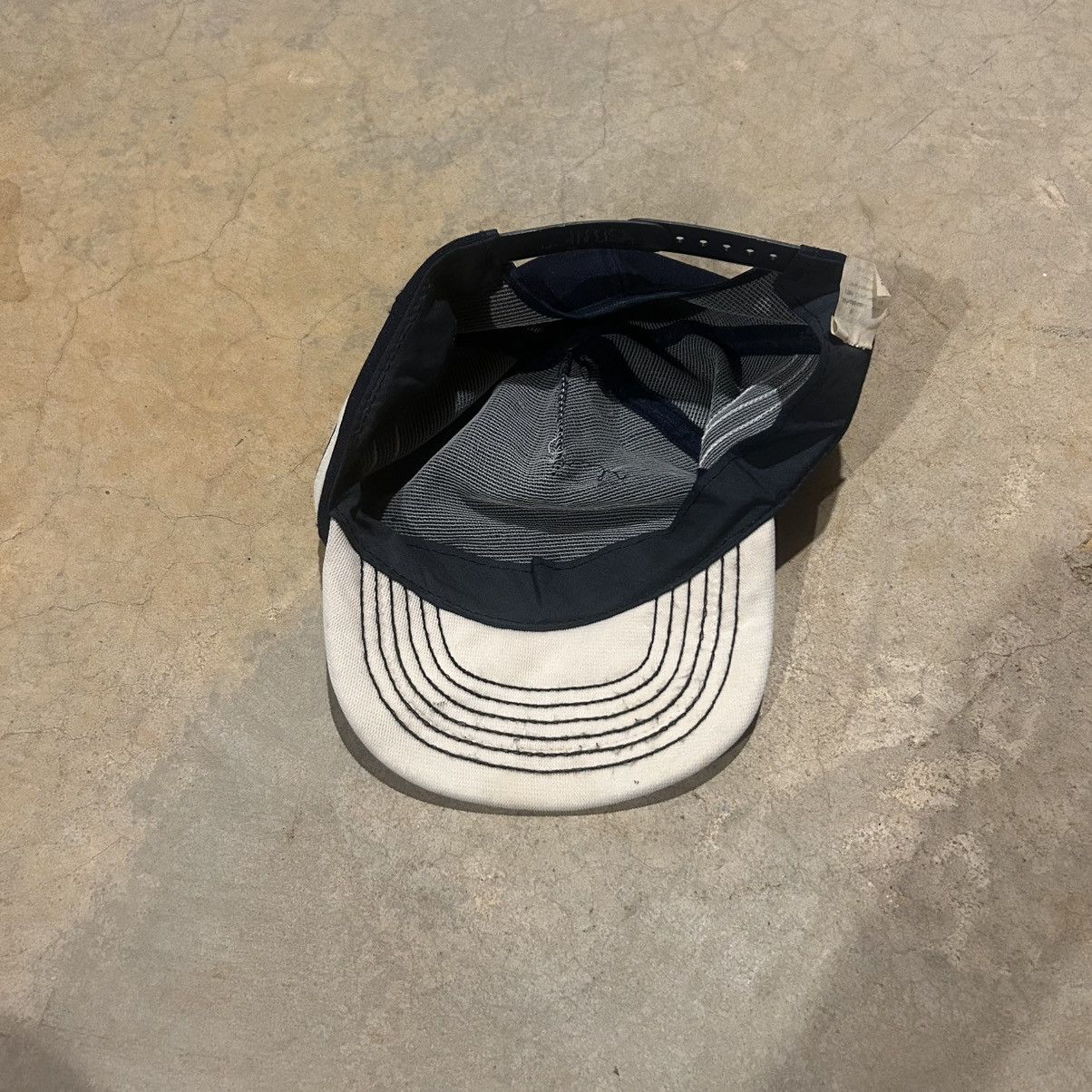 Vintage Vintage 1980s Ford Motors Three Stripe Snapback Trucker Hat Size ONE SIZE - 7 Thumbnail